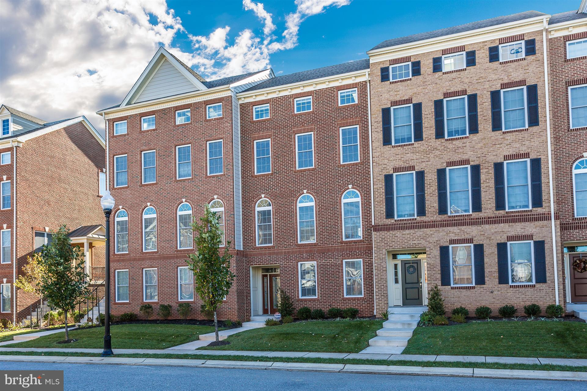 THE ENCLAVE AT ARUNDEL PRESERVE - Residential