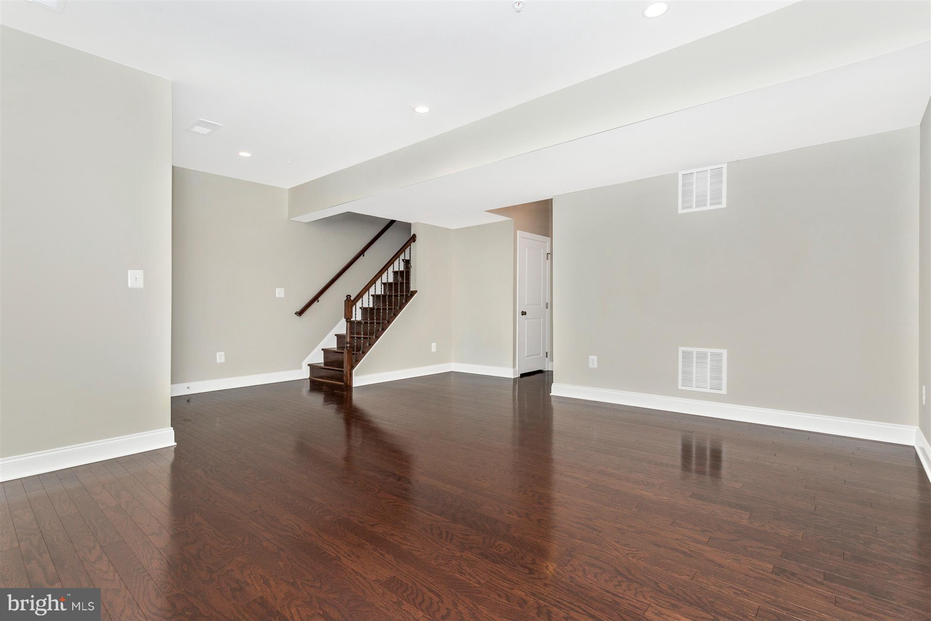 THE ENCLAVE AT ARUNDEL PRESERVE - Residential