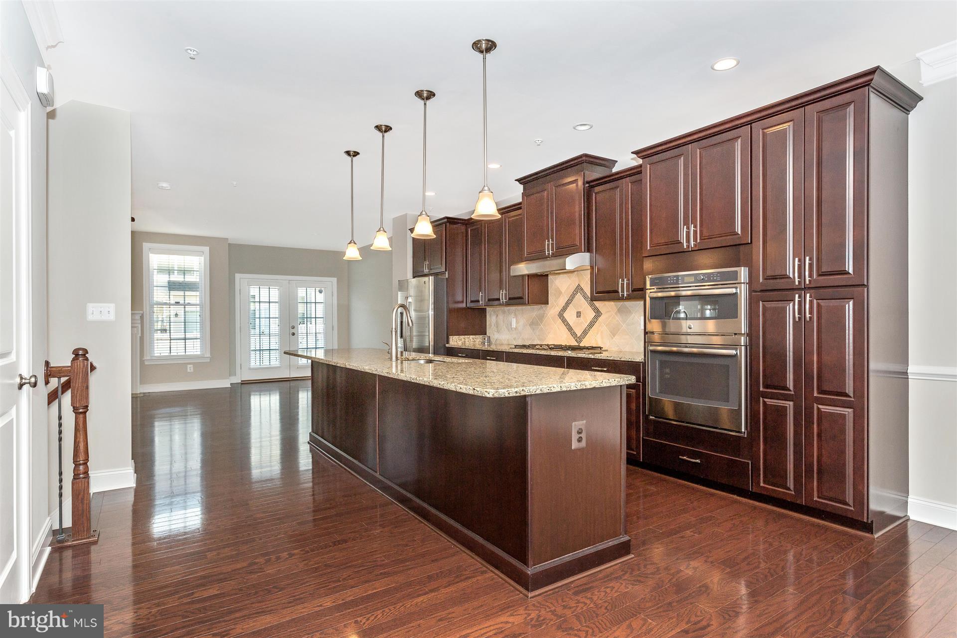 THE ENCLAVE AT ARUNDEL PRESERVE - Residential