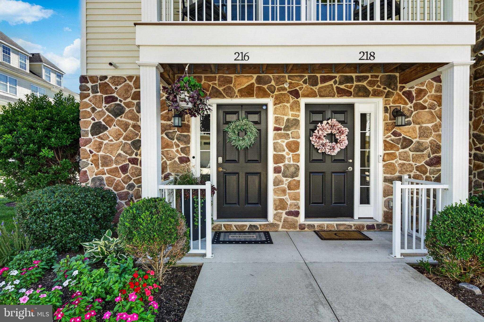 216 DANA DRIVE