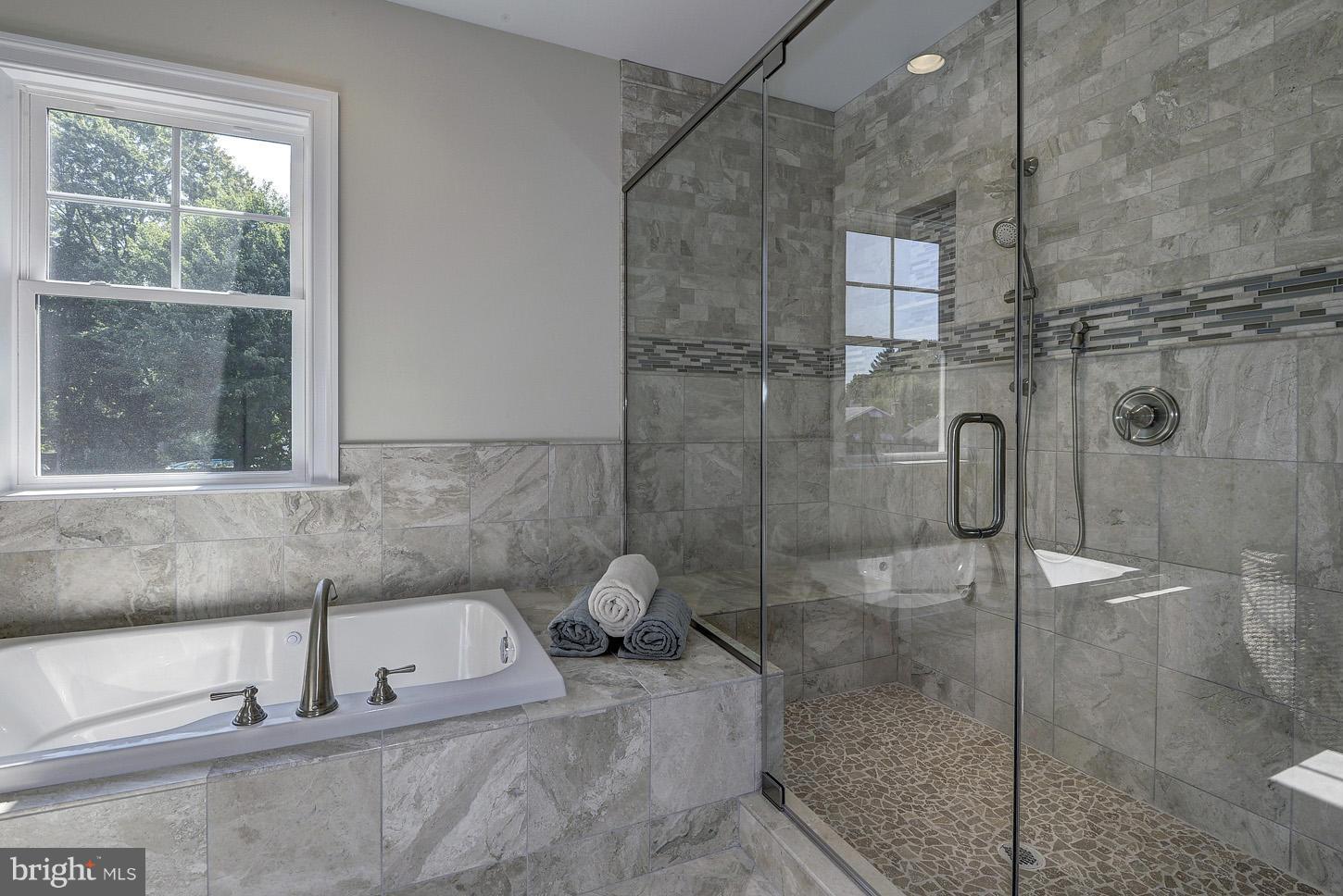 EL NIDO ESTATES - Residential