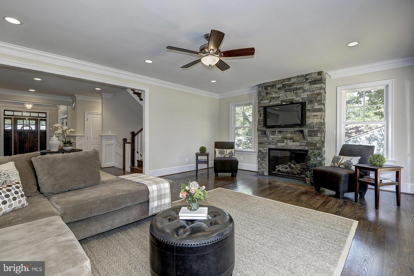 EL NIDO ESTATES - Residential