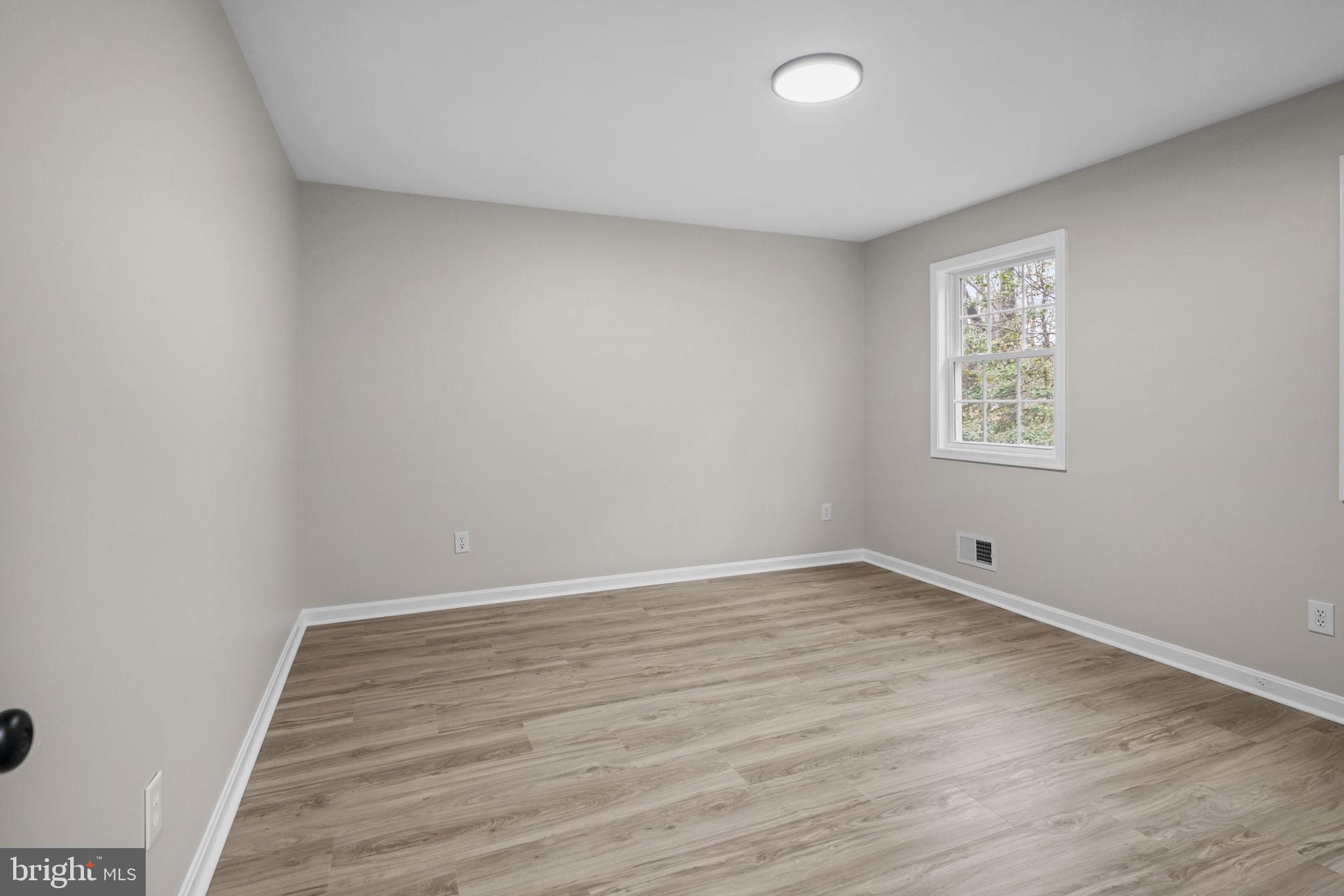 CLARKS RUN - Residential