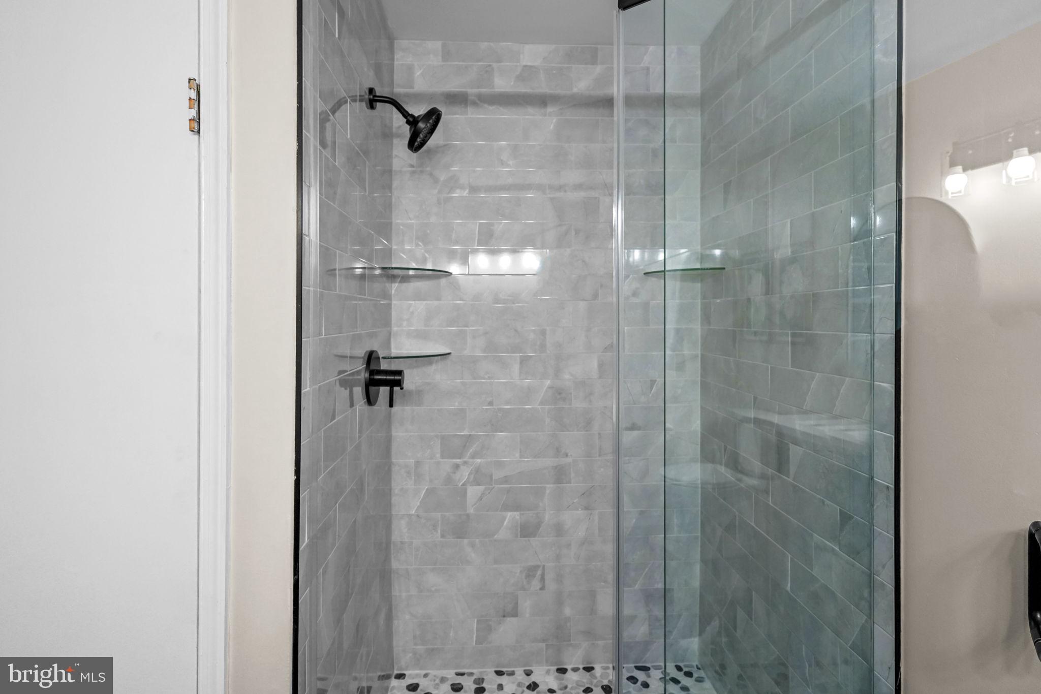 CLARKS RUN - Residential