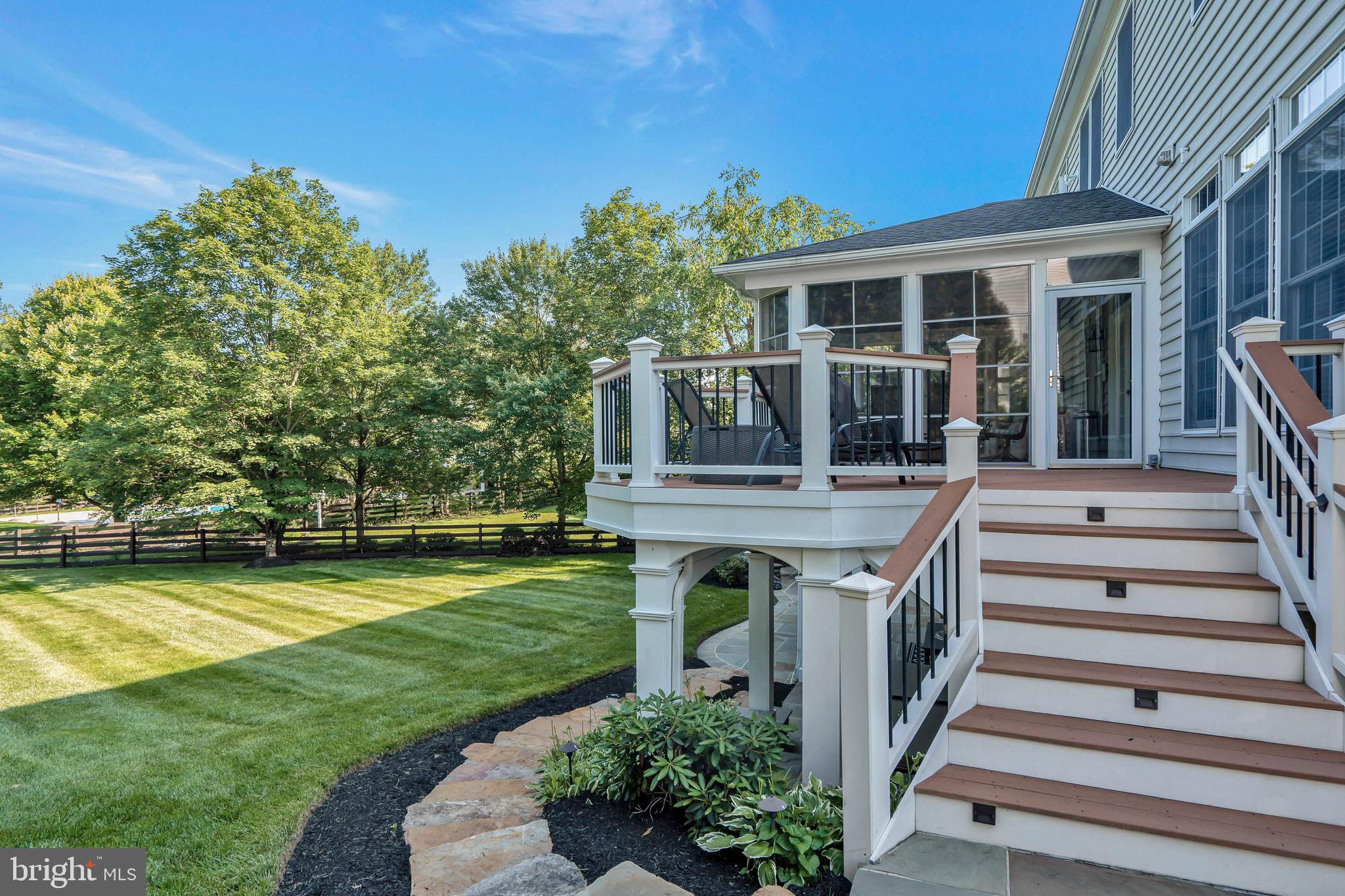 LENAH RUN - Residential