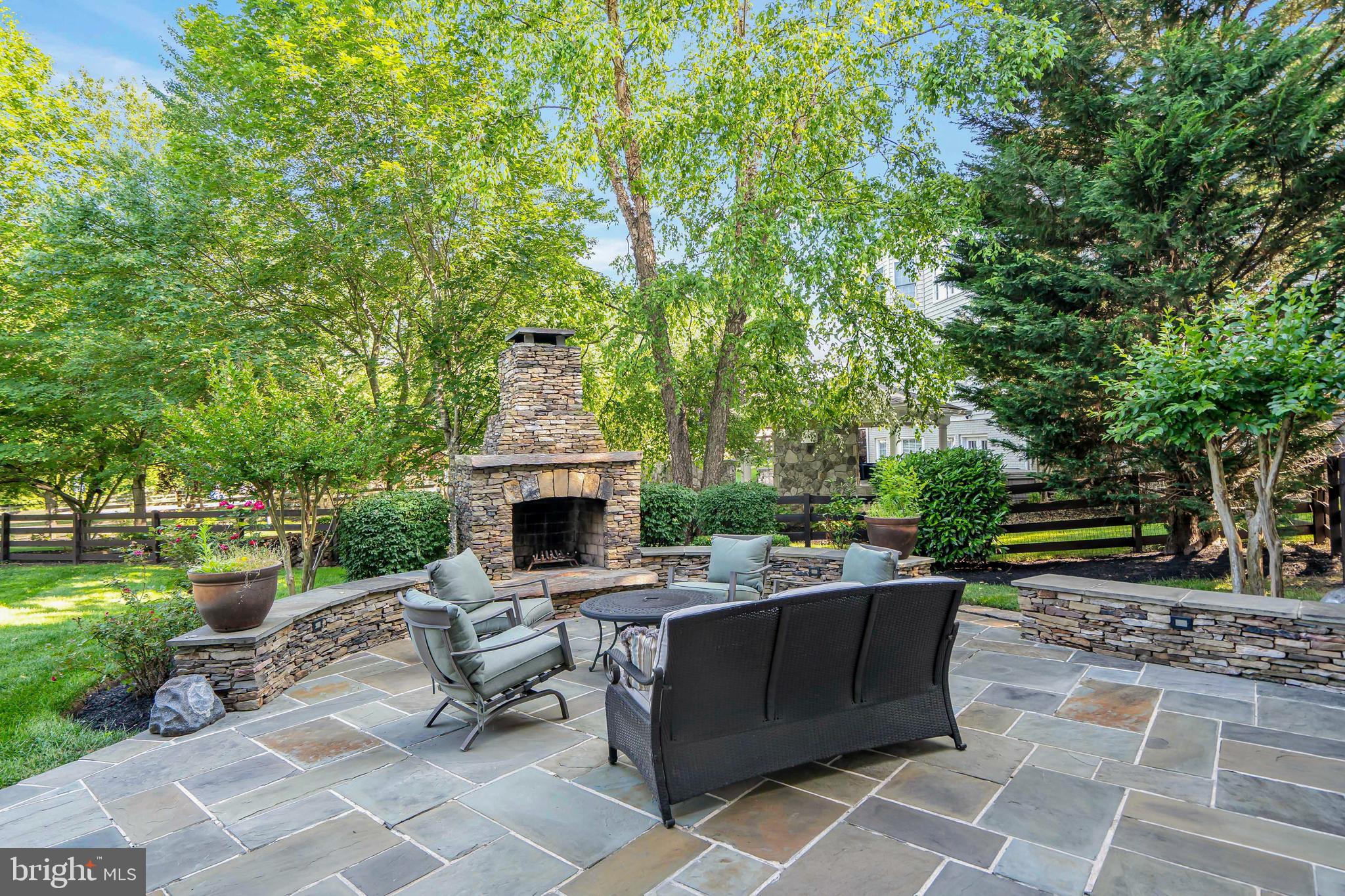 LENAH RUN - Residential