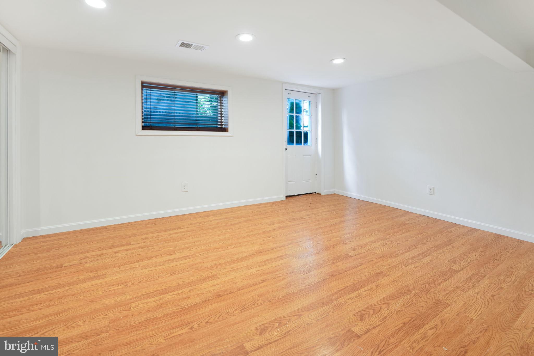 ROCK CREEK FOREST - Residential