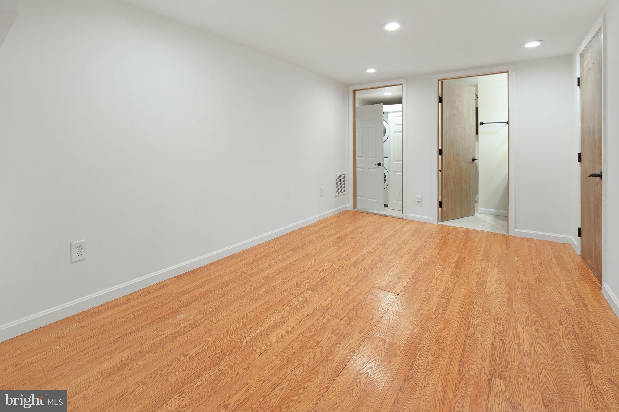 ROCK CREEK FOREST - Residential