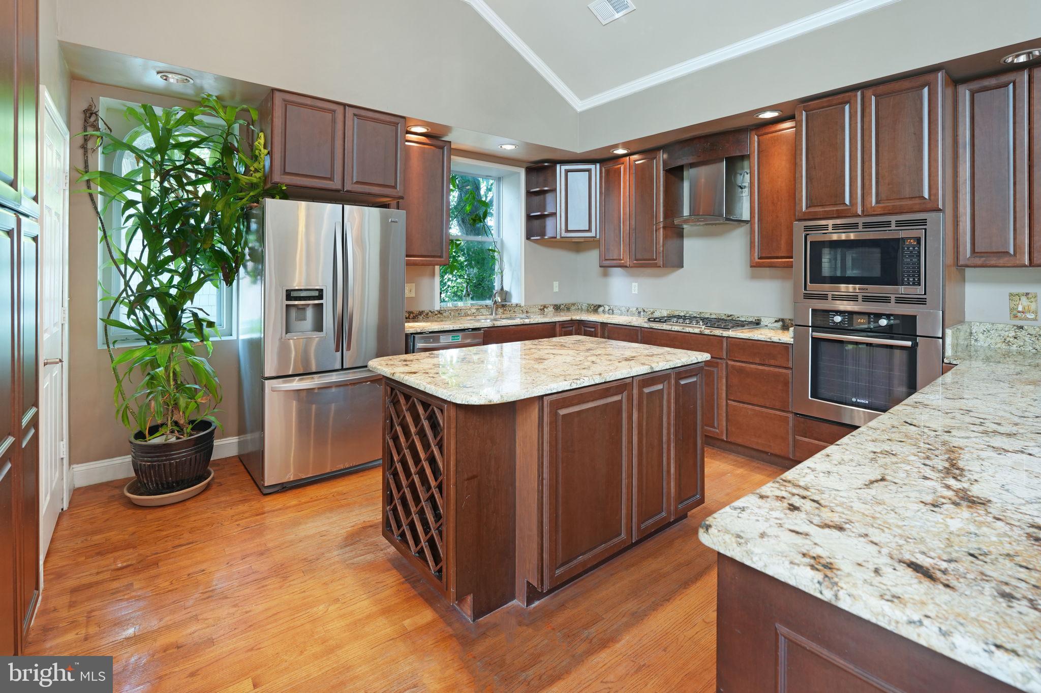 ROCK CREEK FOREST - Residential