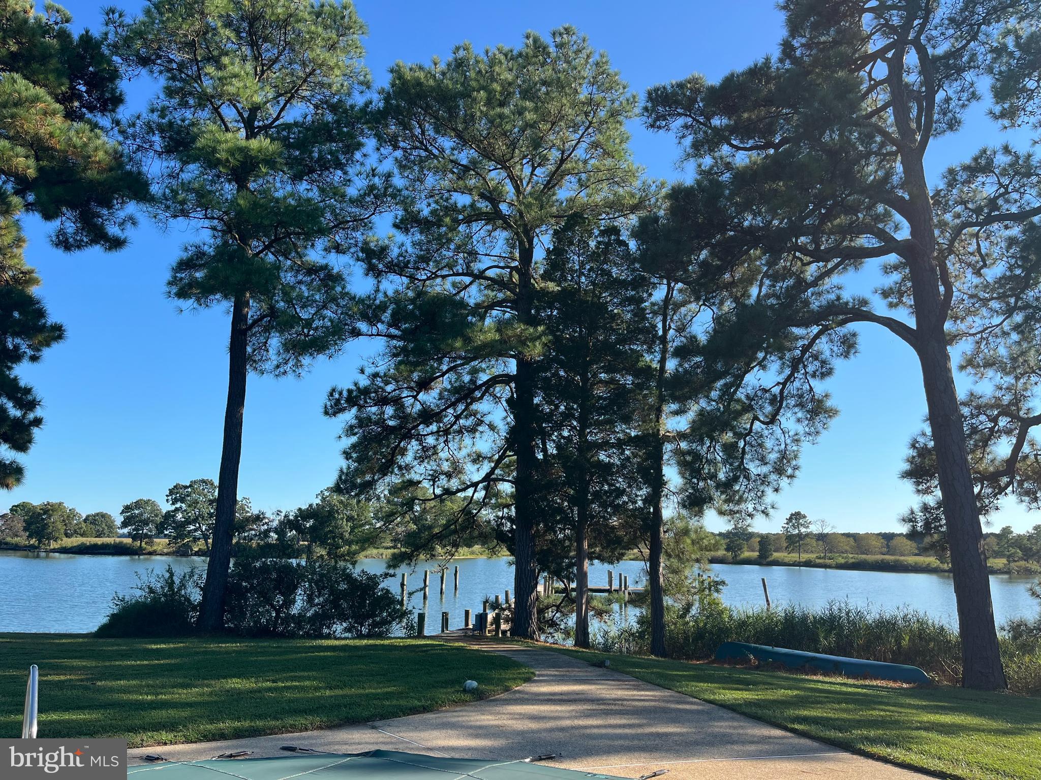 NORTH POINT - Residential