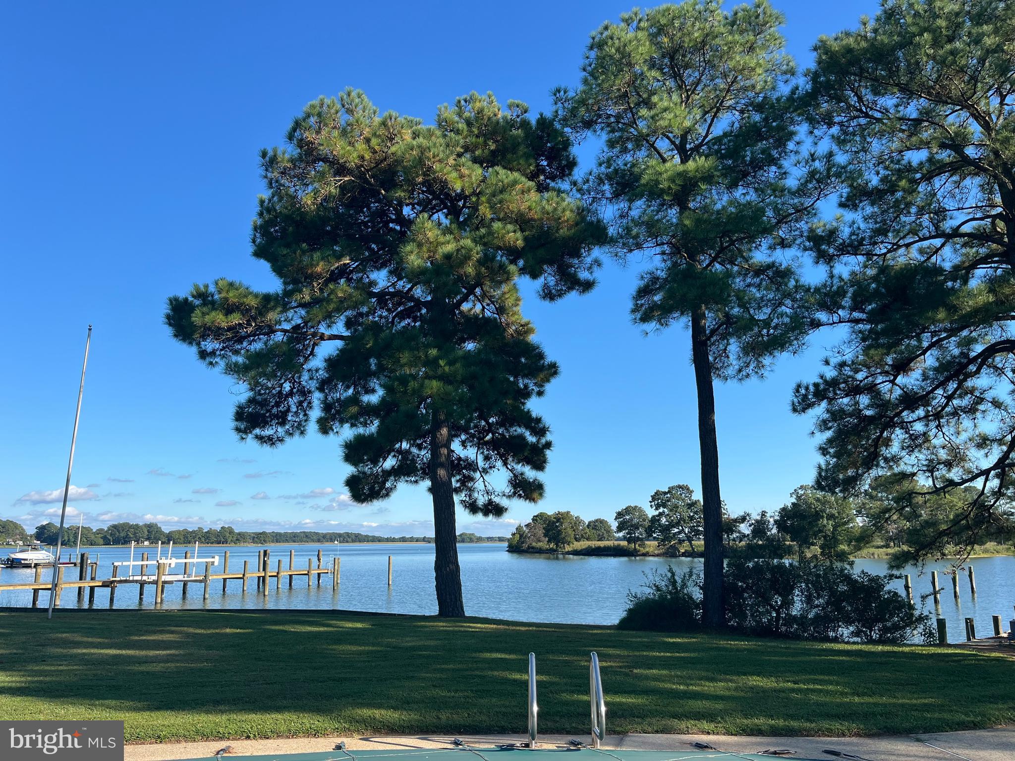 NORTH POINT - Residential