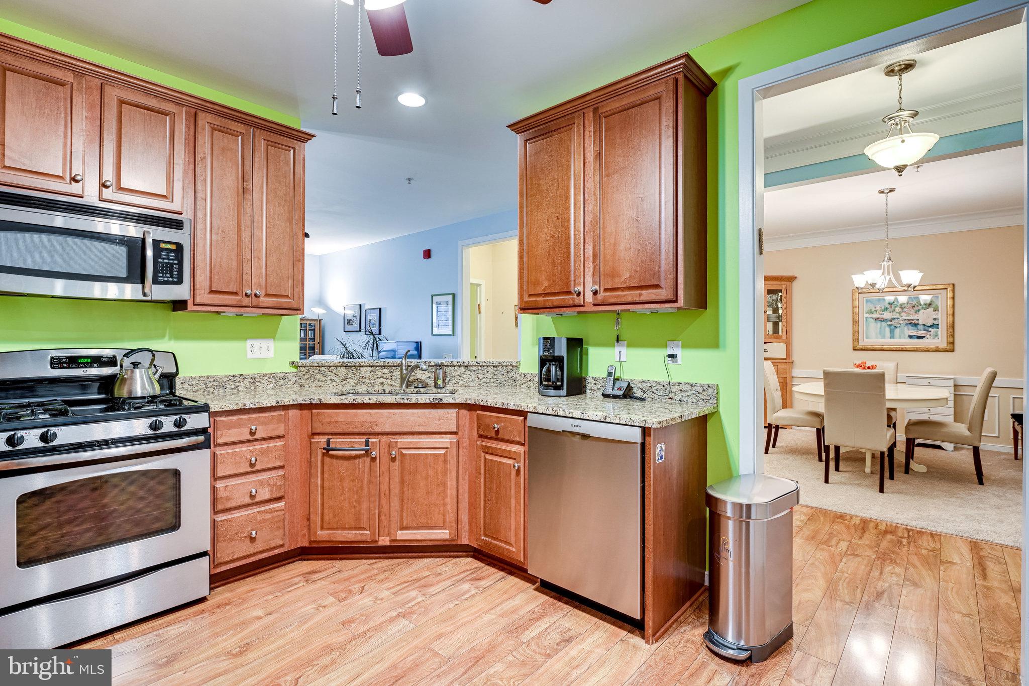 SPRING HILL - Residential