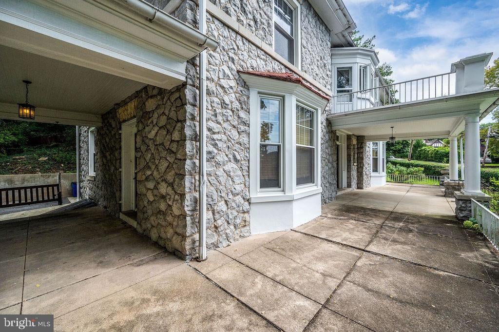 1501 HILL ROAD