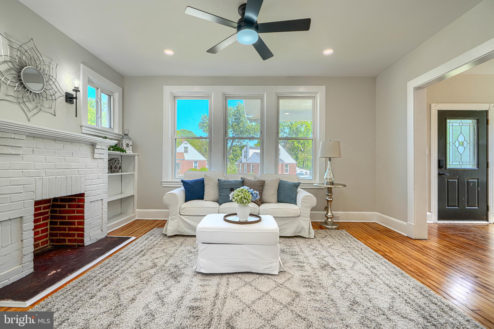 BROAD ACRES - Residential