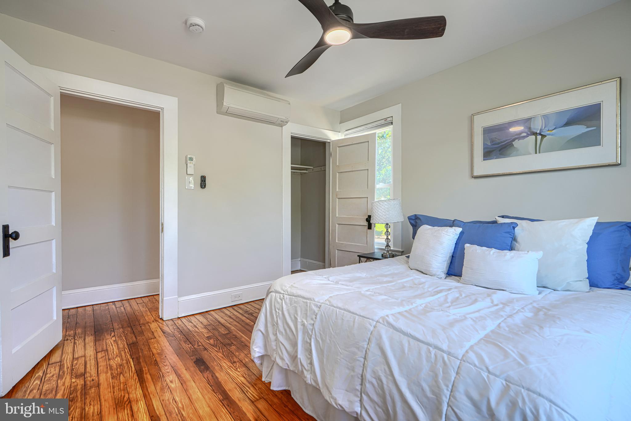 BROAD ACRES - Residential