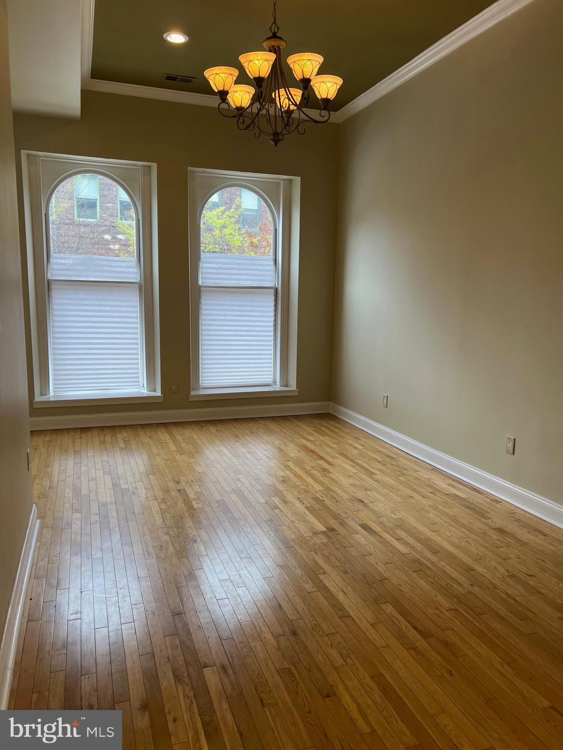 MOUNT VERNON PLACE HISTORIC DISTRICT - Residential Lease