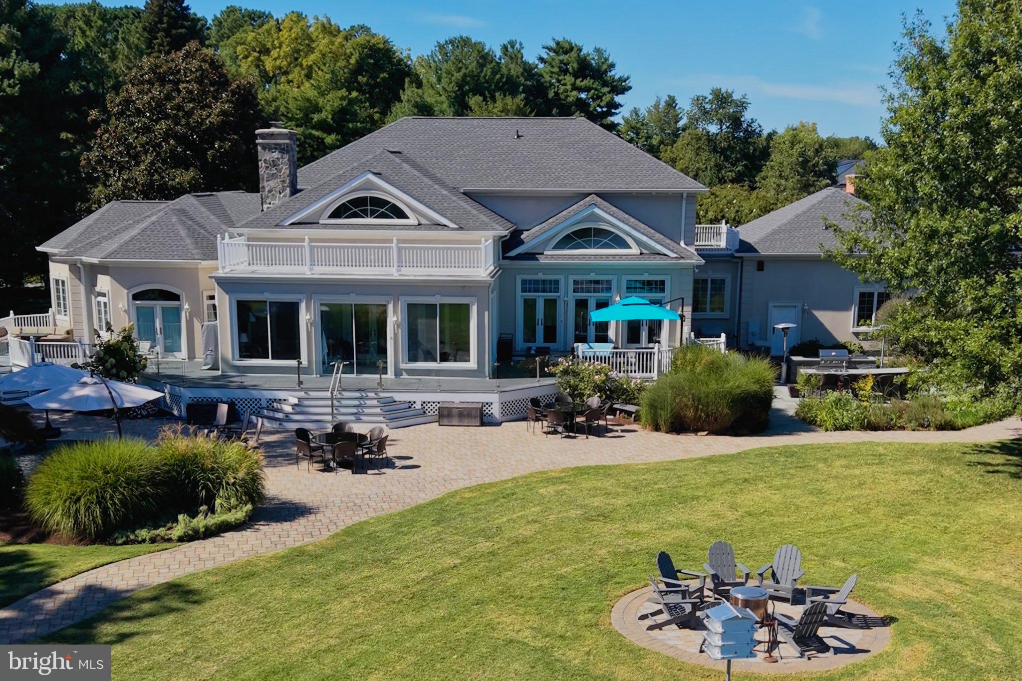 215 ALYNN WAY