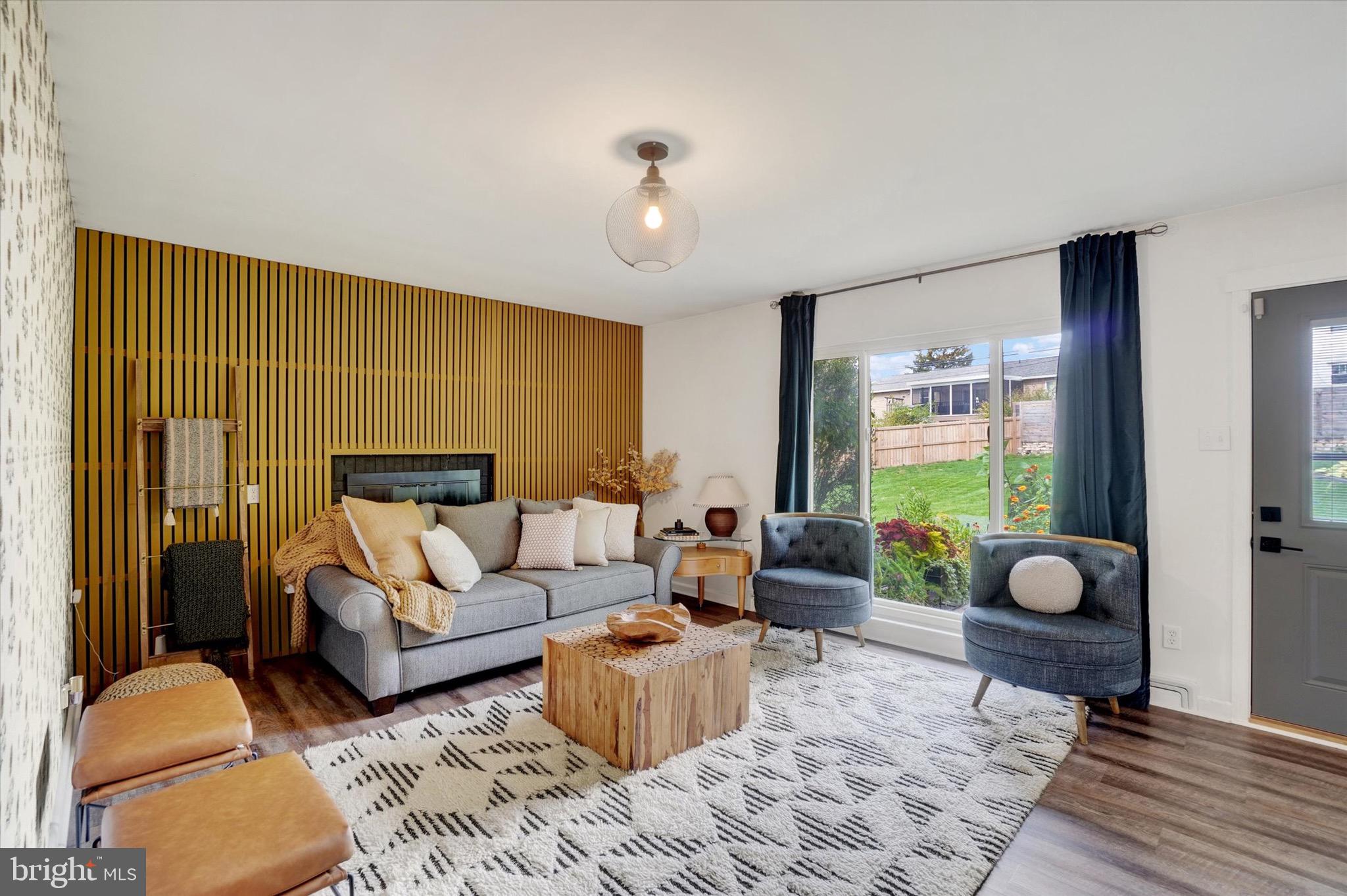 CAMP HILL BOROUGH - Residential