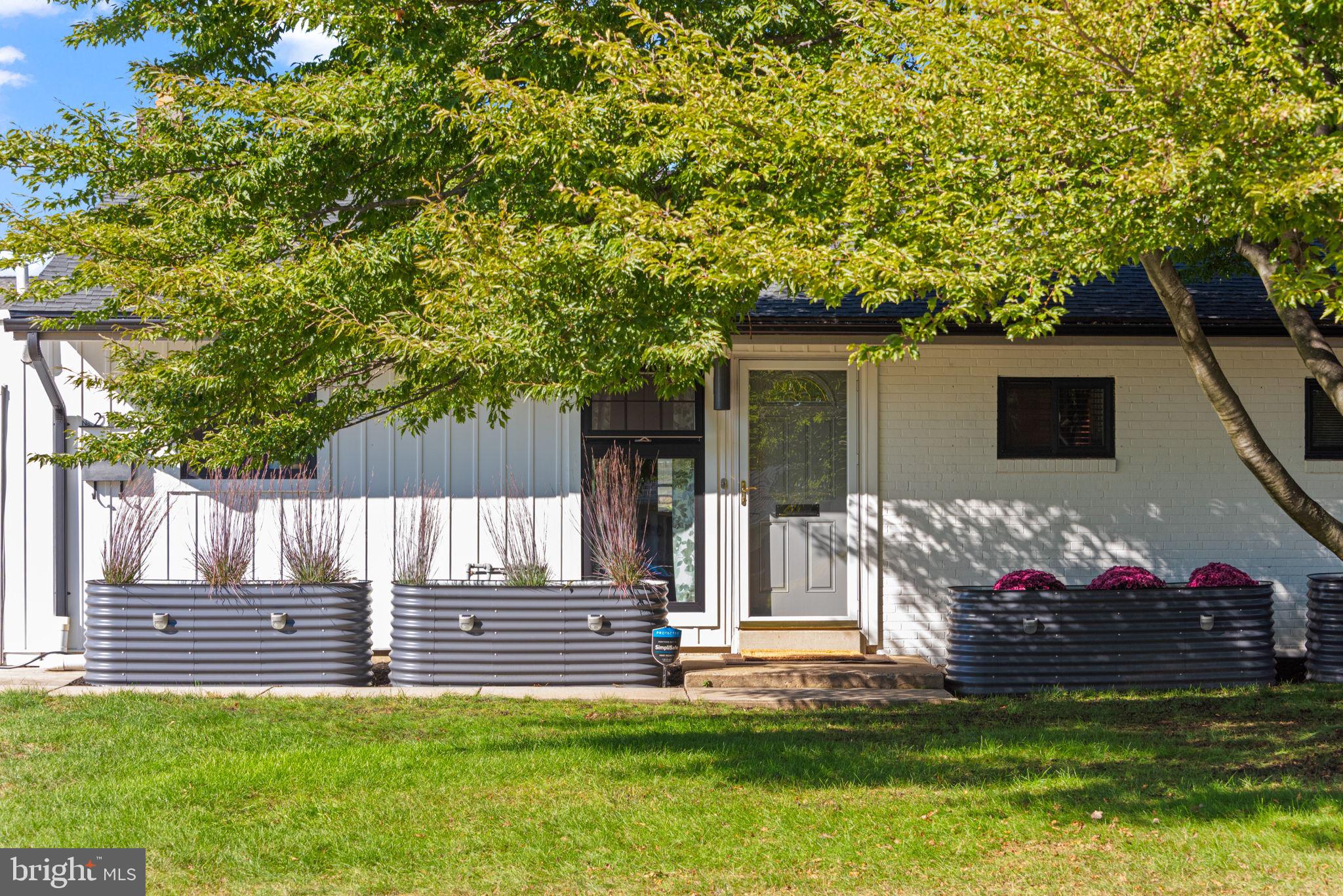 CAMP HILL BOROUGH - Residential