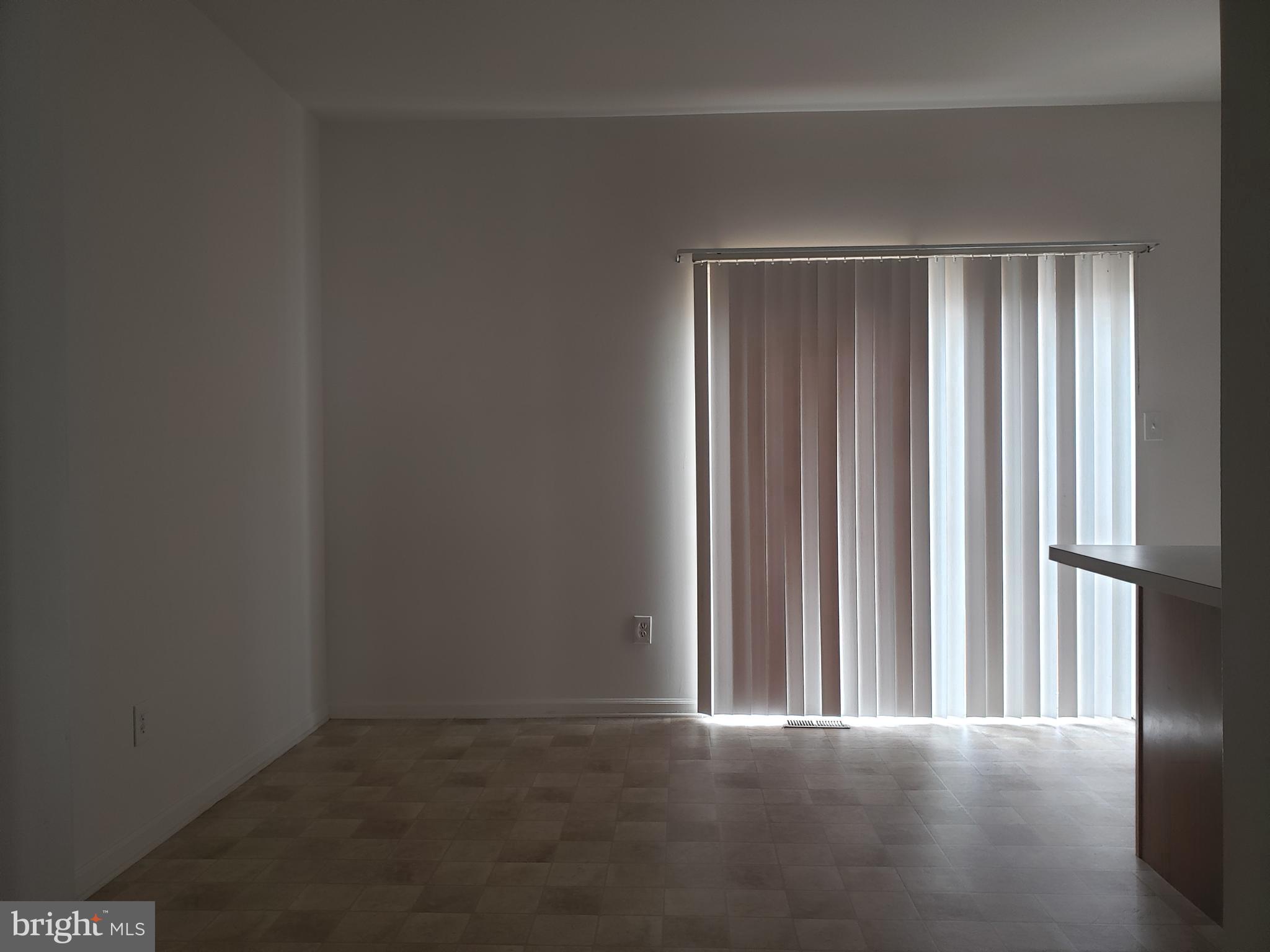 PERSIMMON CREEK - Residential