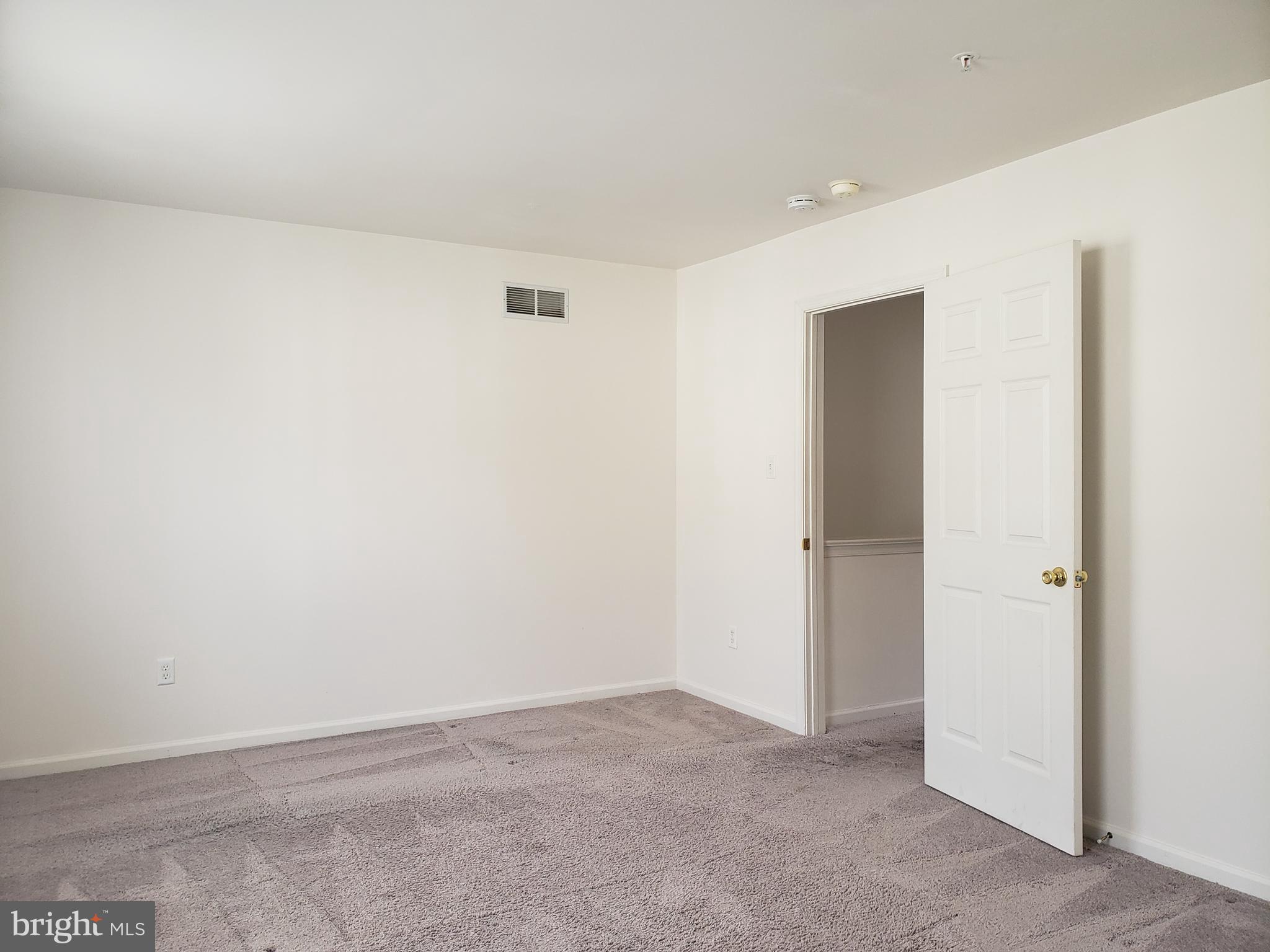 PERSIMMON CREEK - Residential