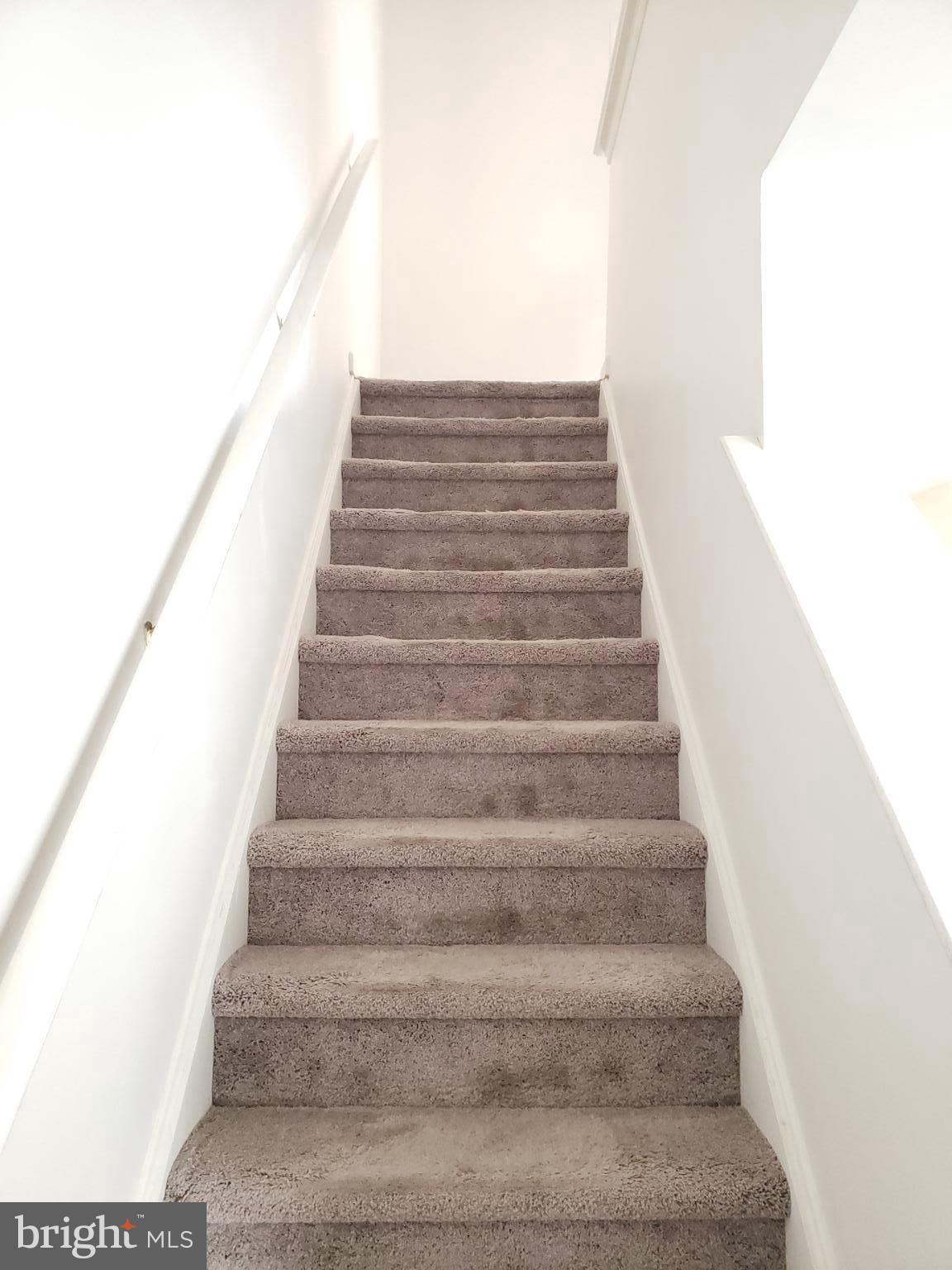 PERSIMMON CREEK - Residential