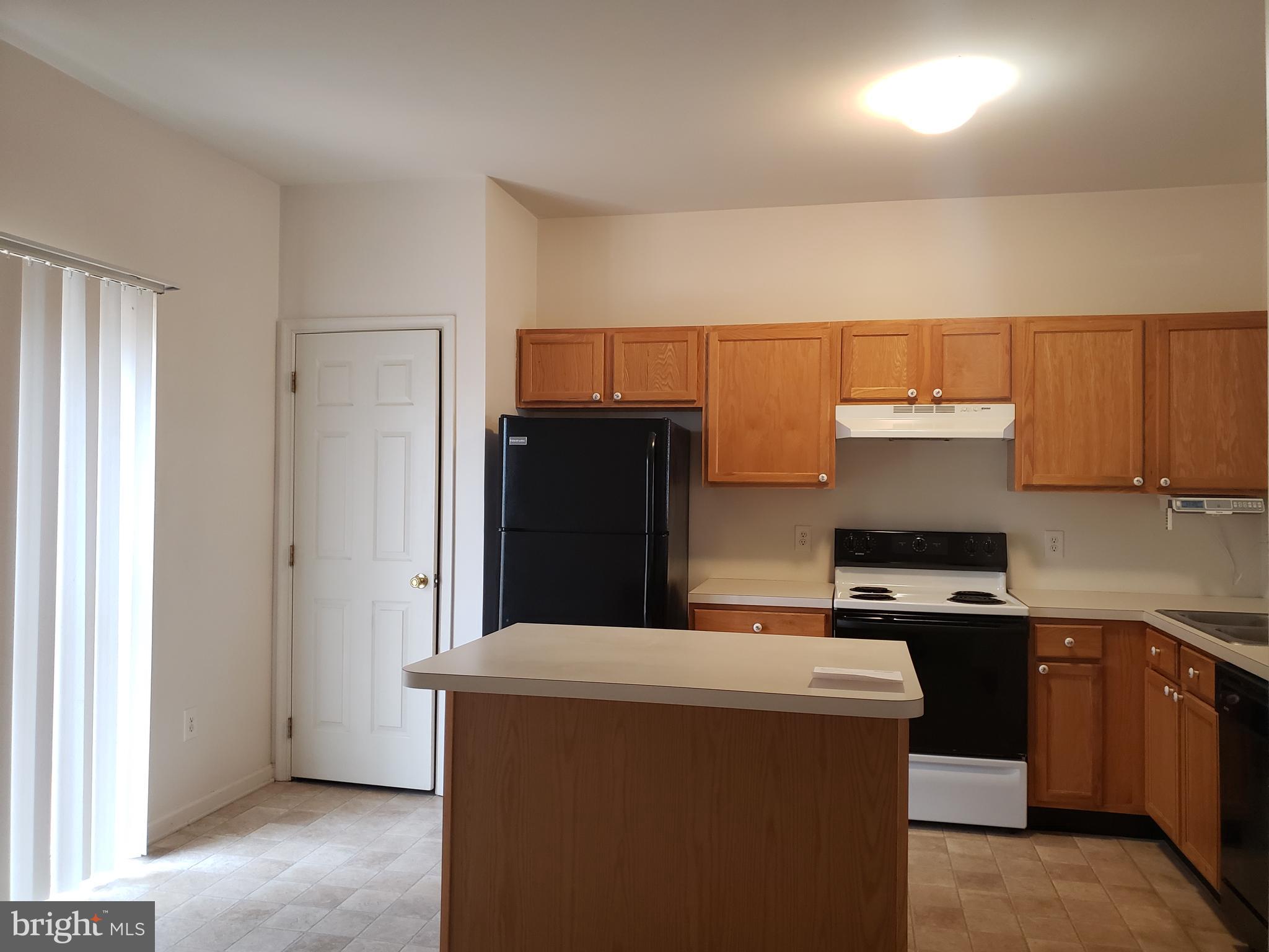 PERSIMMON CREEK - Residential