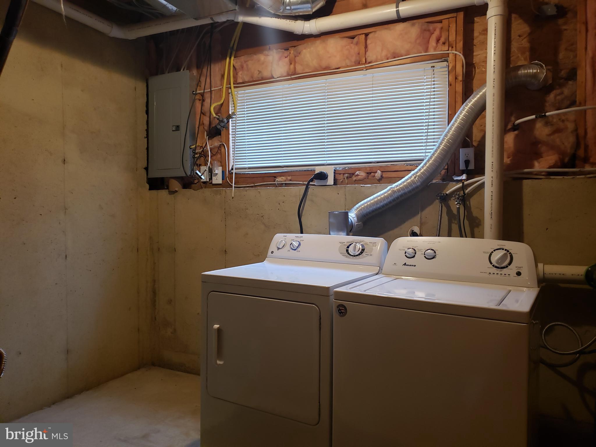 PERSIMMON CREEK - Residential