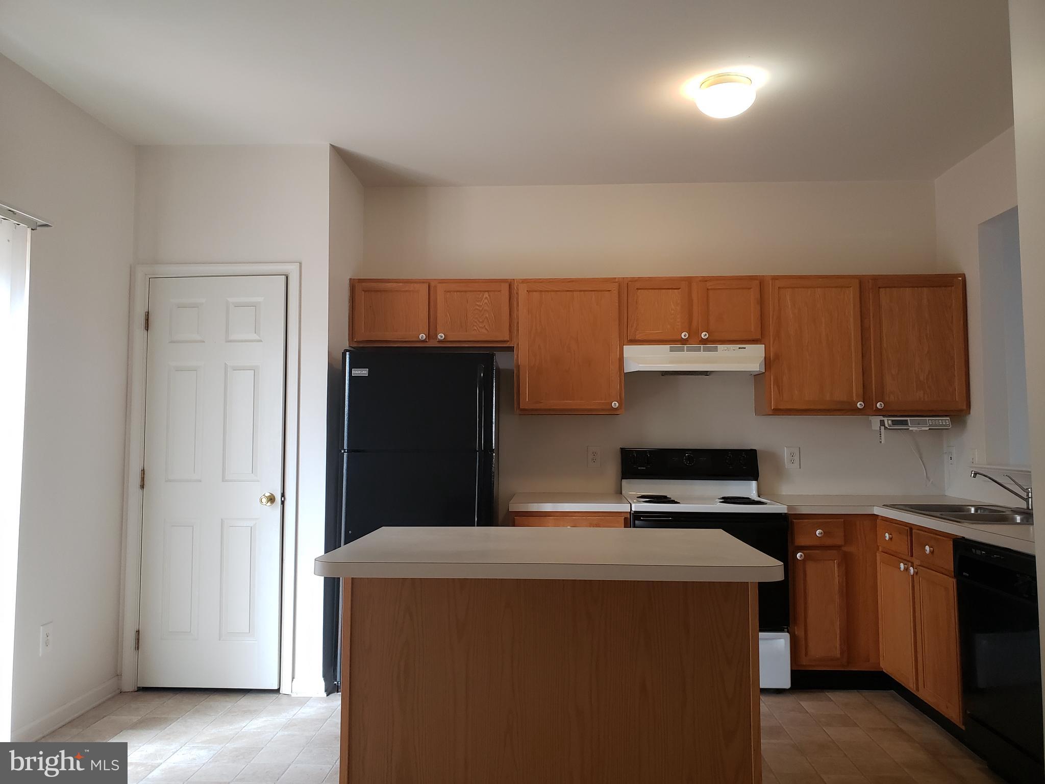 PERSIMMON CREEK - Residential