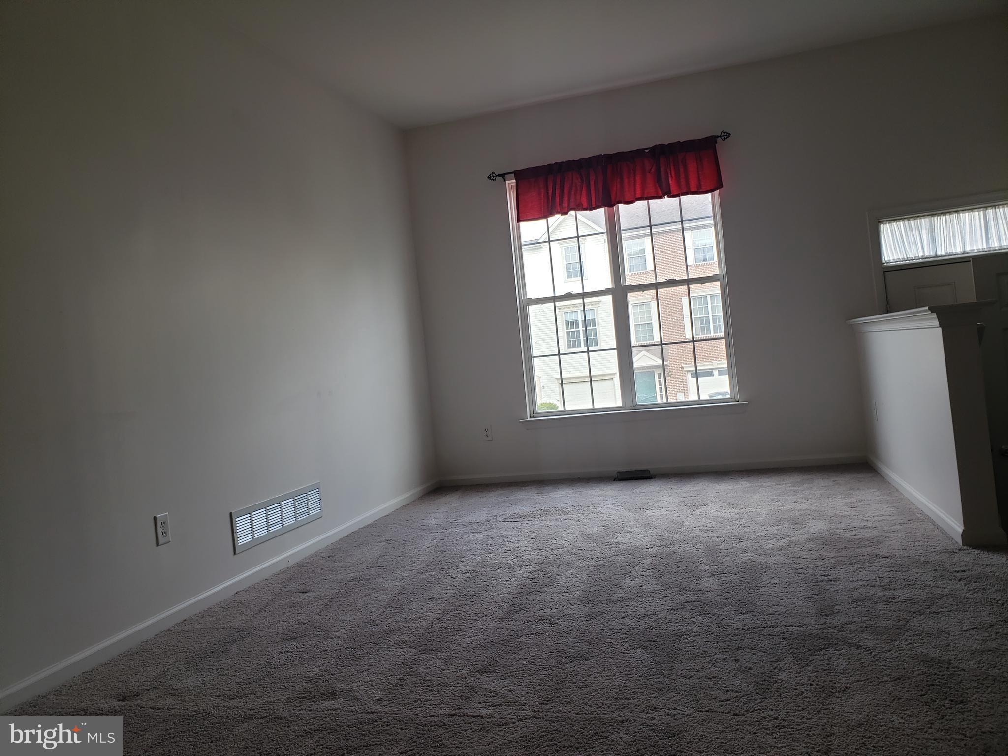 PERSIMMON CREEK - Residential