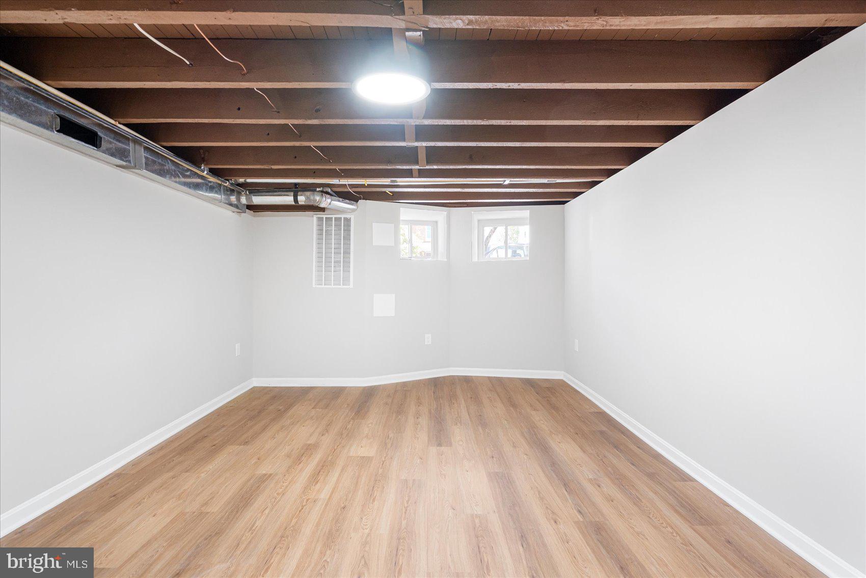 ARBUTUS - Residential