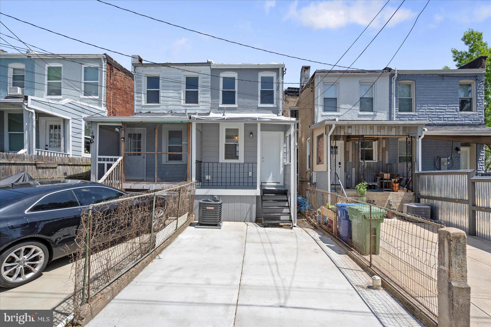 ARBUTUS - Residential