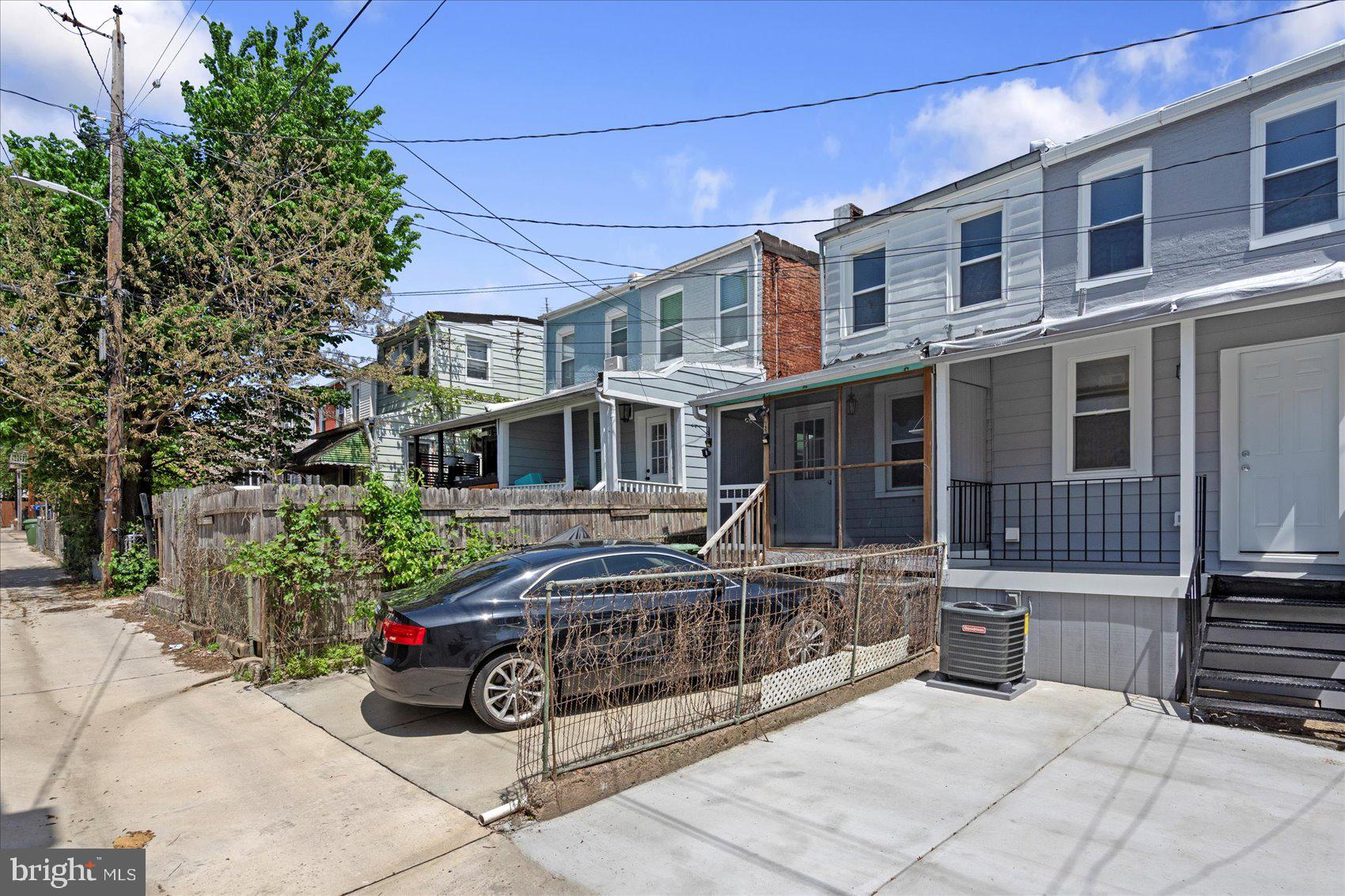 ARBUTUS - Residential