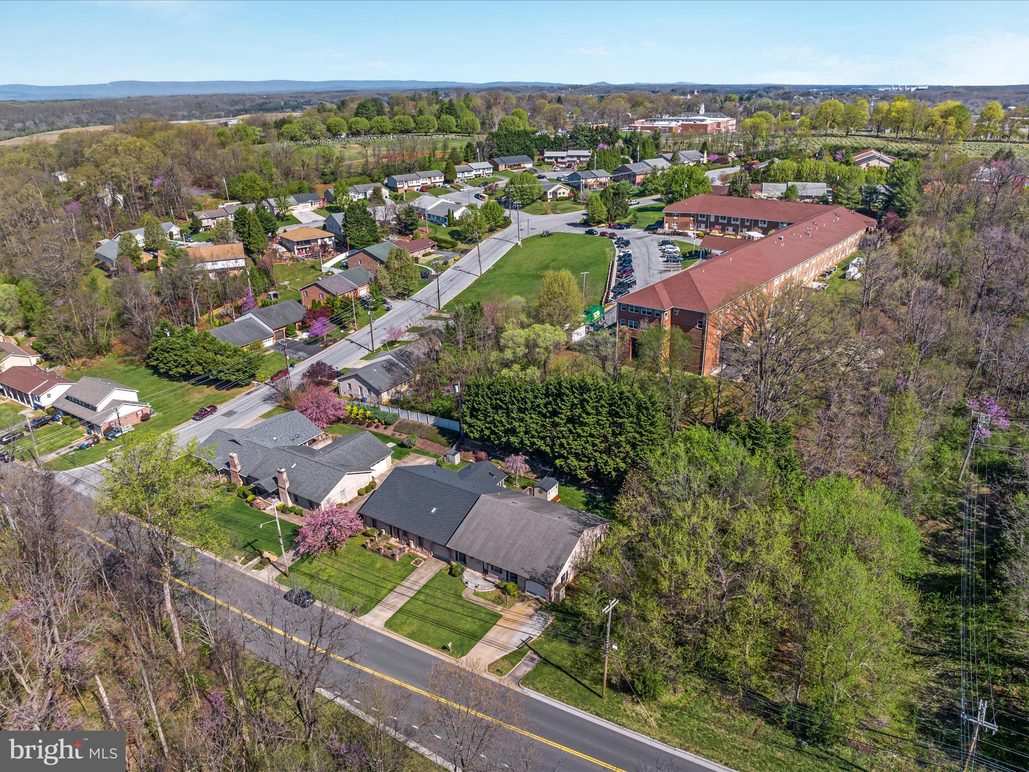 AY VIEW ESTATES - Residential