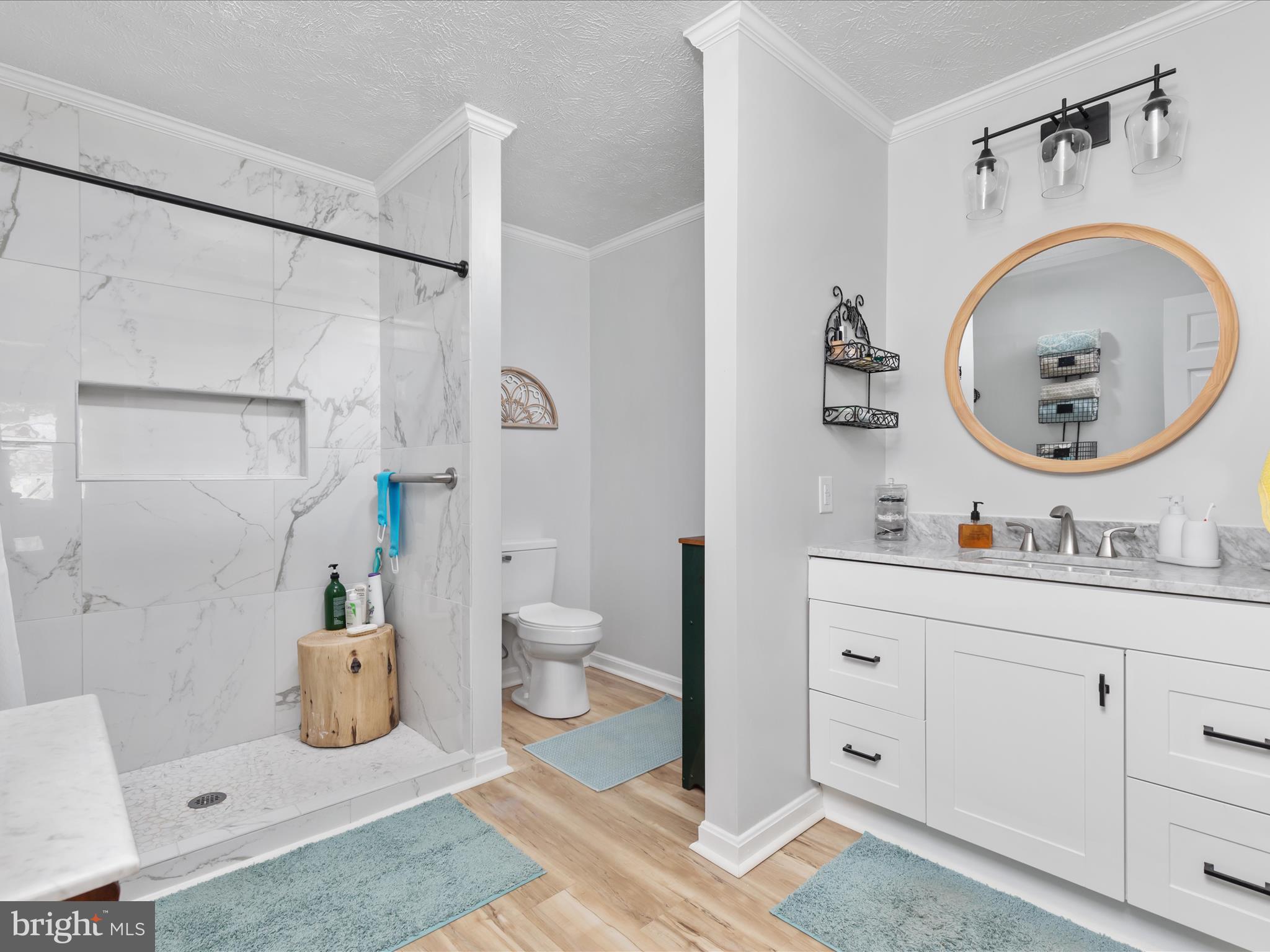 AY VIEW ESTATES - Residential