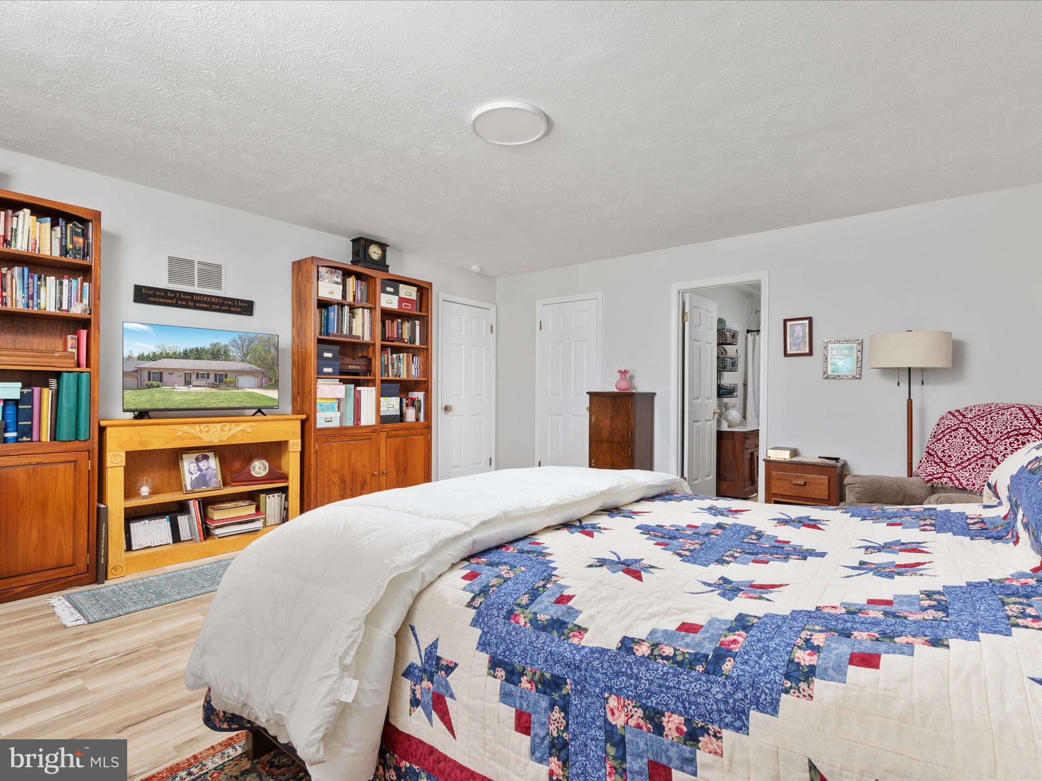 AY VIEW ESTATES - Residential