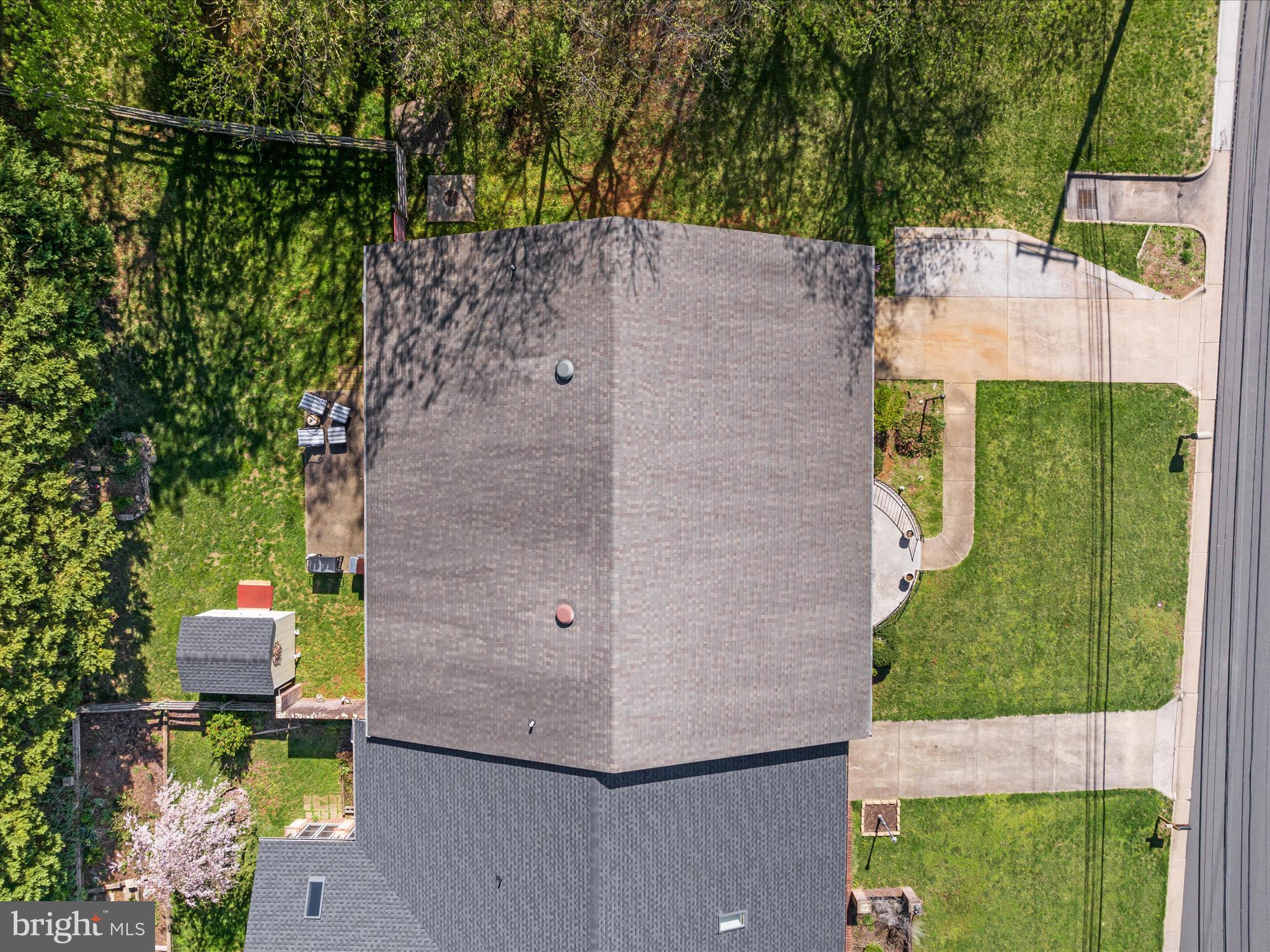 AY VIEW ESTATES - Residential