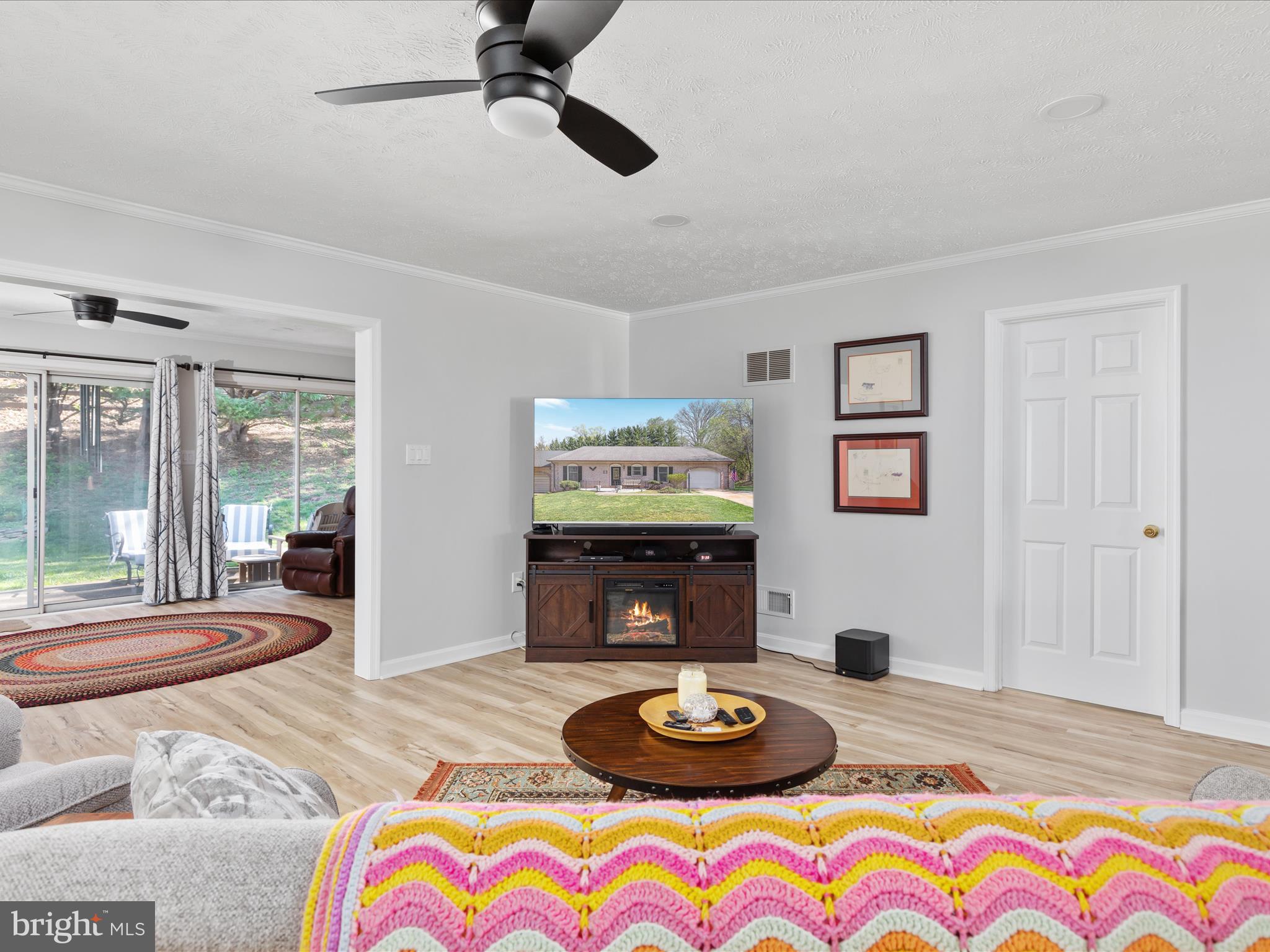 AY VIEW ESTATES - Residential