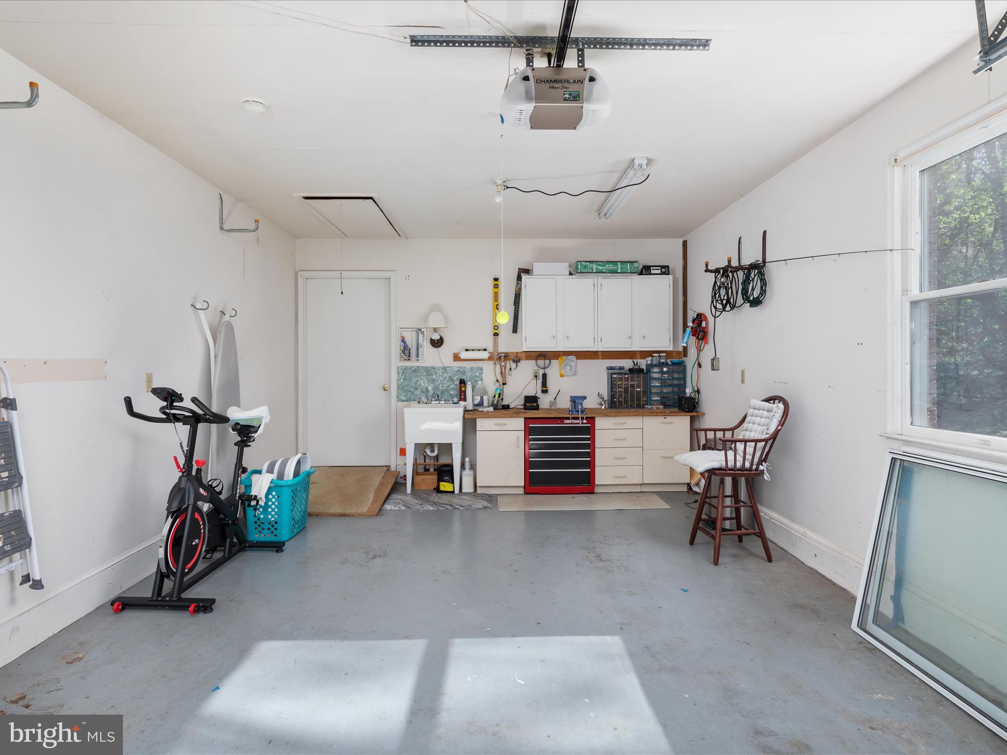 AY VIEW ESTATES - Residential