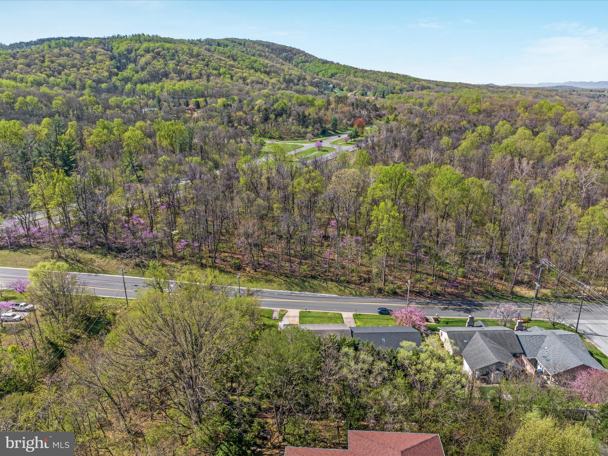 AY VIEW ESTATES - Residential