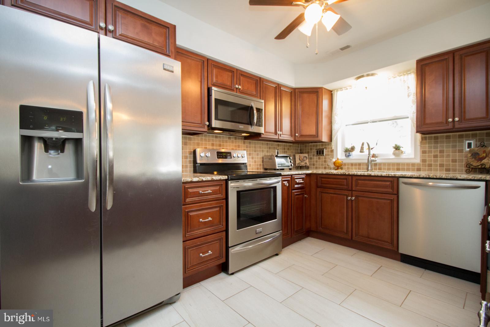 HUNTINGDON VALLEY - Residential