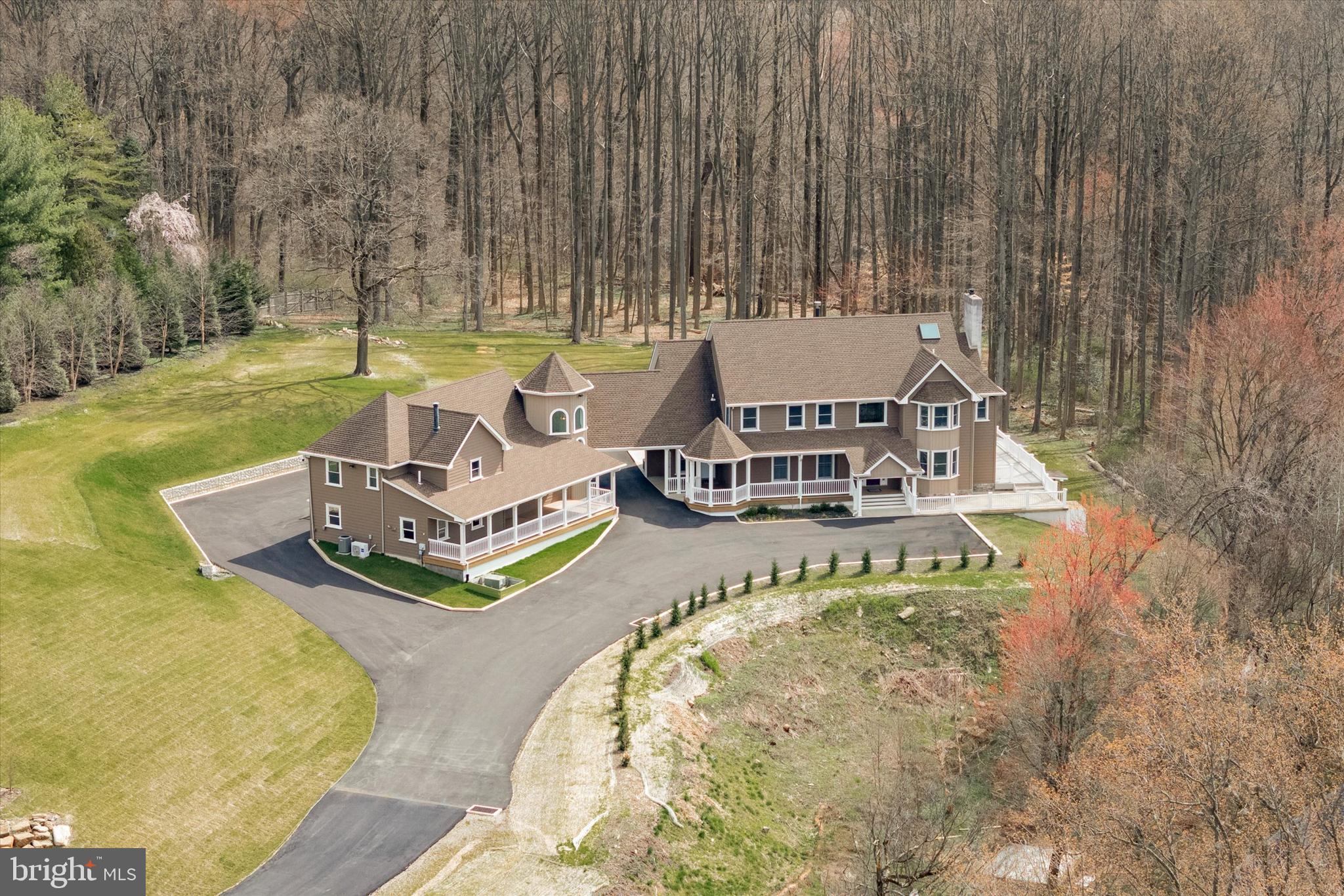 HUNTINGDON VALLEY - Residential