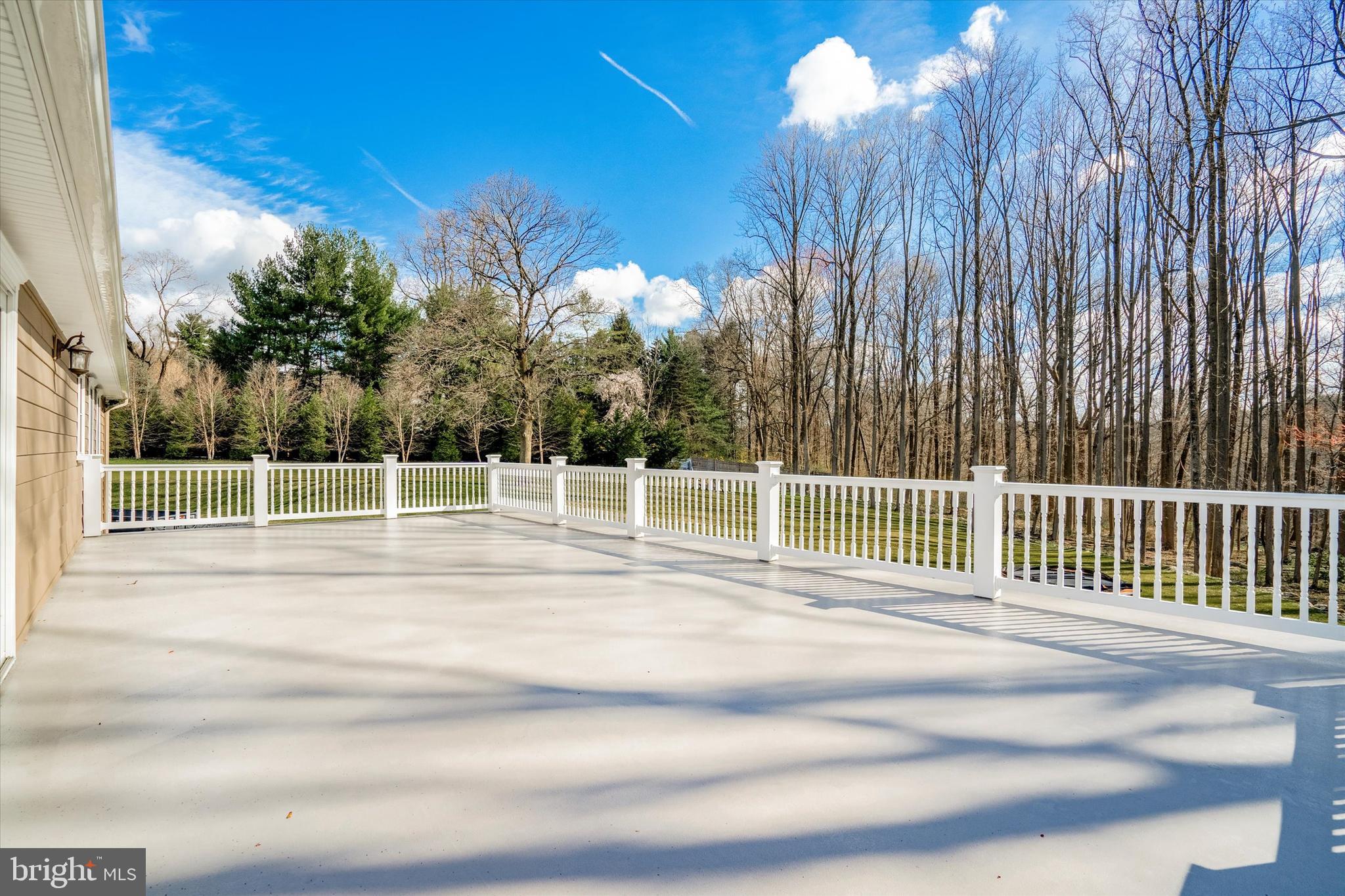 HUNTINGDON VALLEY - Residential