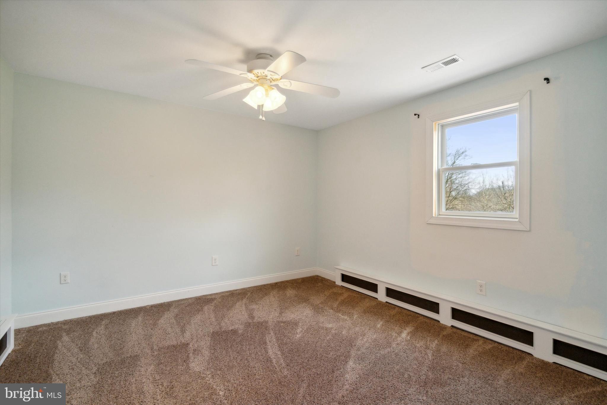 HUNTINGDON VALLEY - Residential