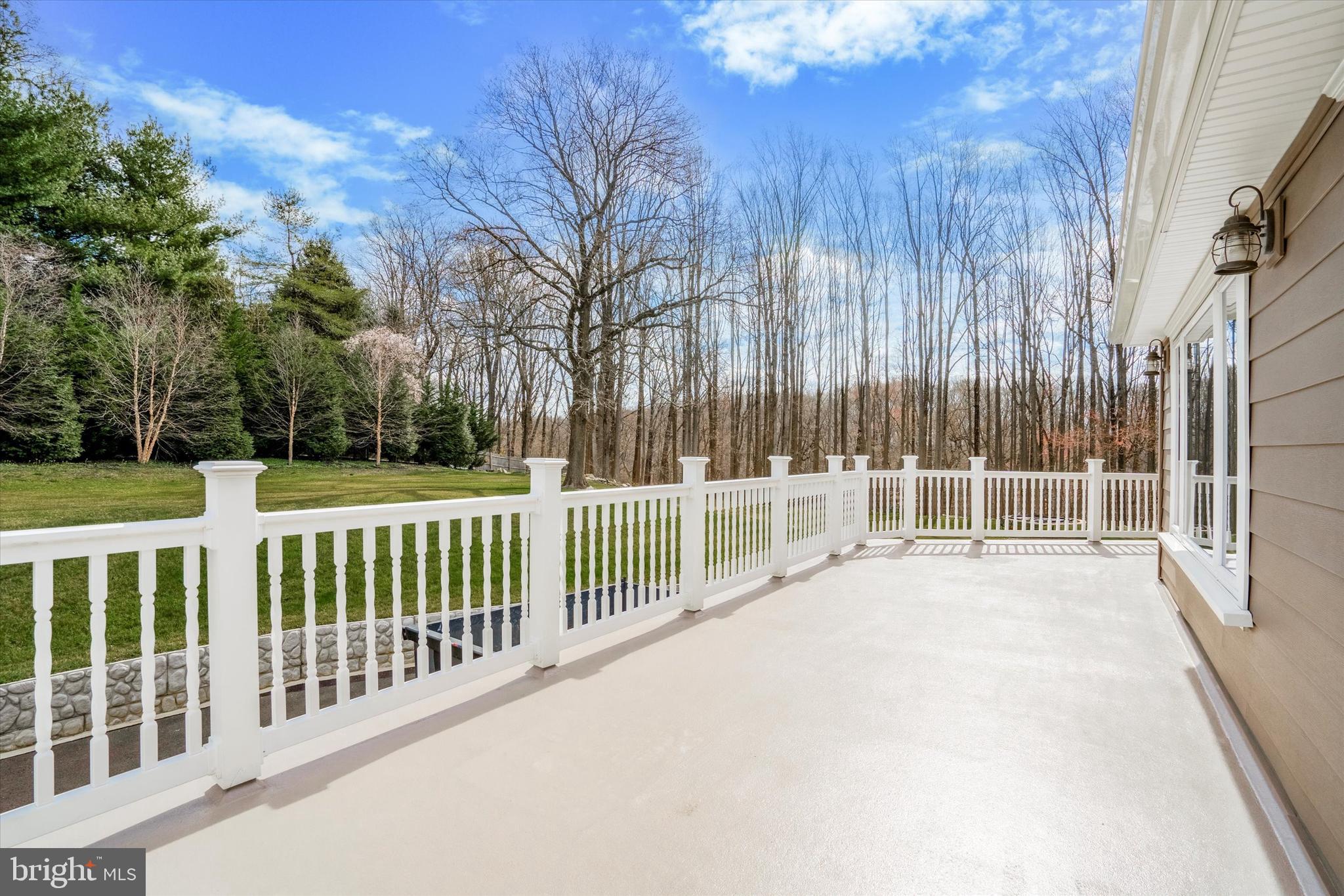 HUNTINGDON VALLEY - Residential