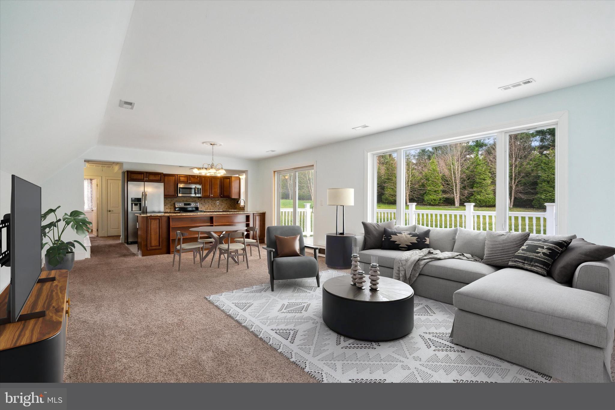 HUNTINGDON VALLEY - Residential