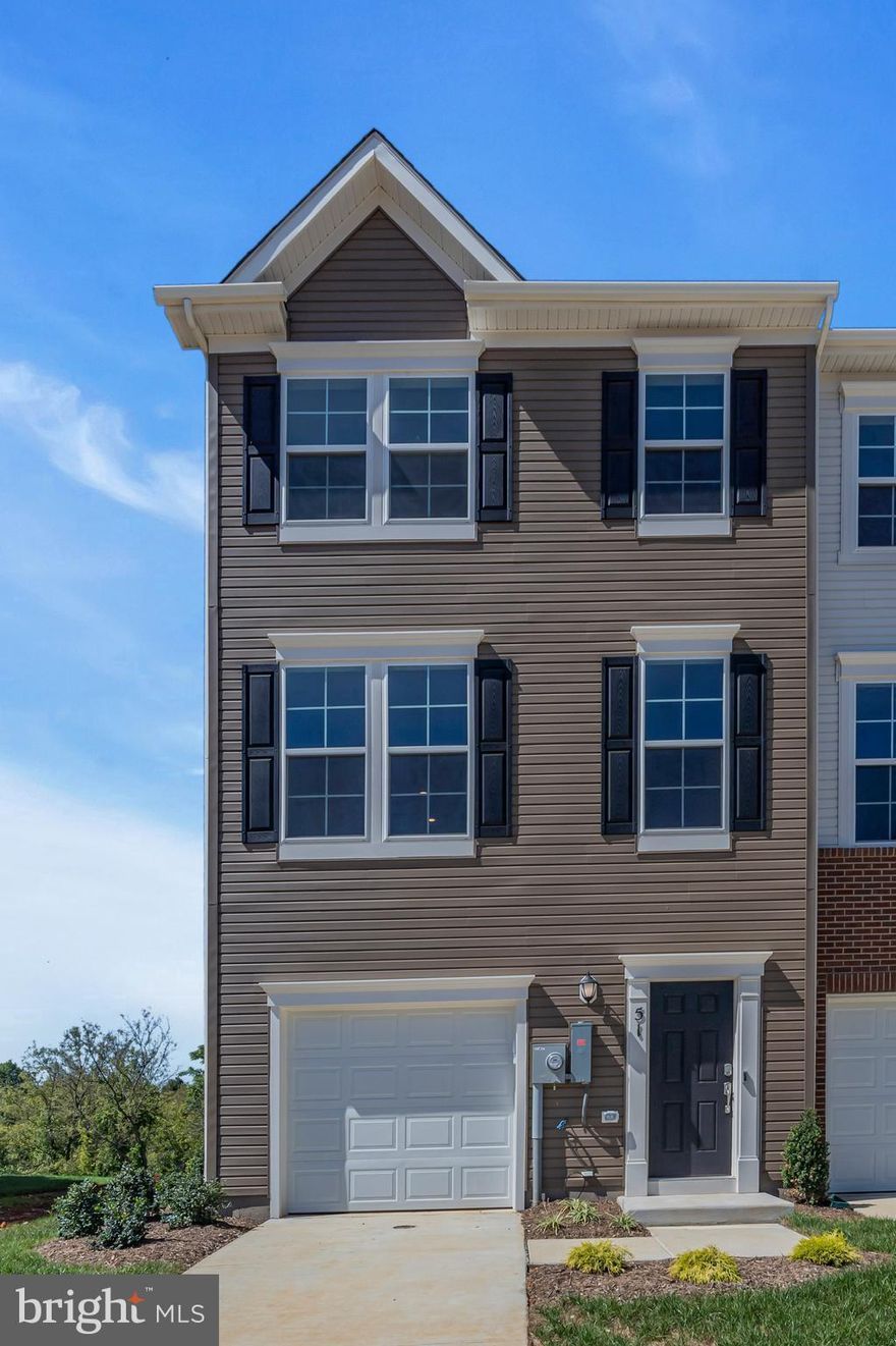 ****BRAND NEW 2023 END UNIT TOWNHOME**** for you, **MOVE IN READY*** Modern Lights***Everything is NEW***only few days old, just got possession. Beautiful, open floor plan, End unit with lots of light, Big Deck, Lot of Privacy, BACK TO TREE, big backyard.  1 car garage, 3 Bedrooms, 2 Full baths, 2 half baths. 2290 sqft. very spacious, one of the biggest models in NORBORNE GLEBE Lennar Community.  walk-in master closet. ALL NEW high-end energy-efficient appliances. GE Washer and dryer.. Ample outside parking space.