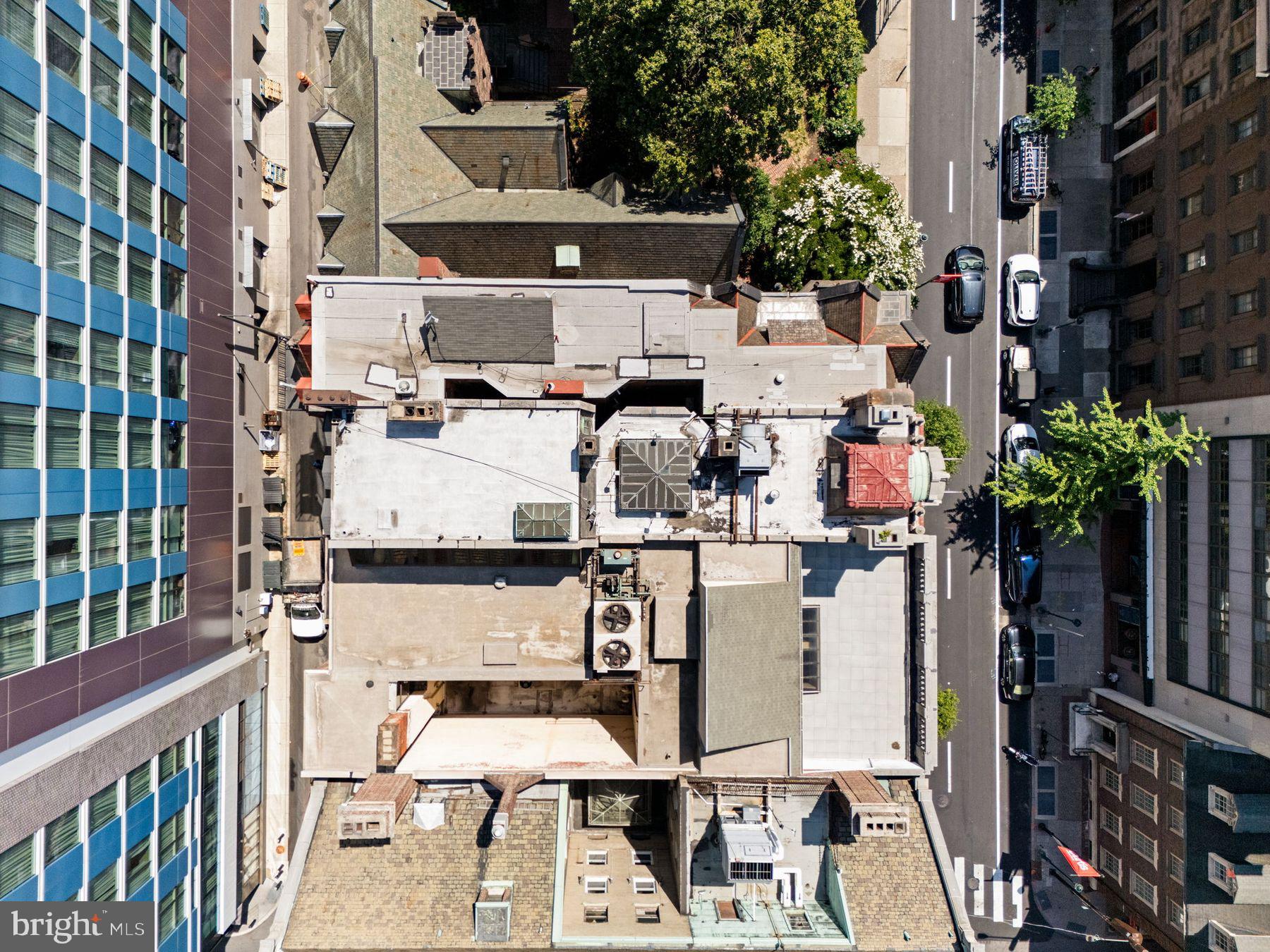 RITTENHOUSE SQUARE - Commercial Sale