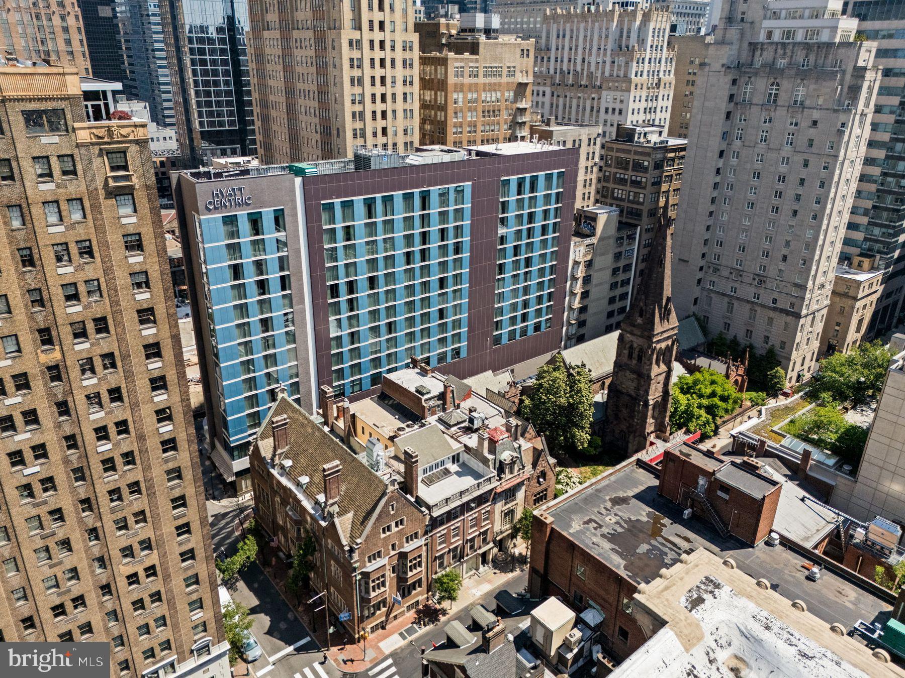 RITTENHOUSE SQUARE - Commercial Sale