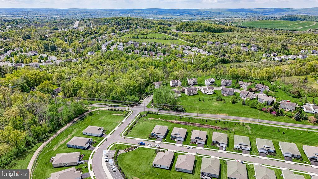 POTTSGROVE HUNT - Residential